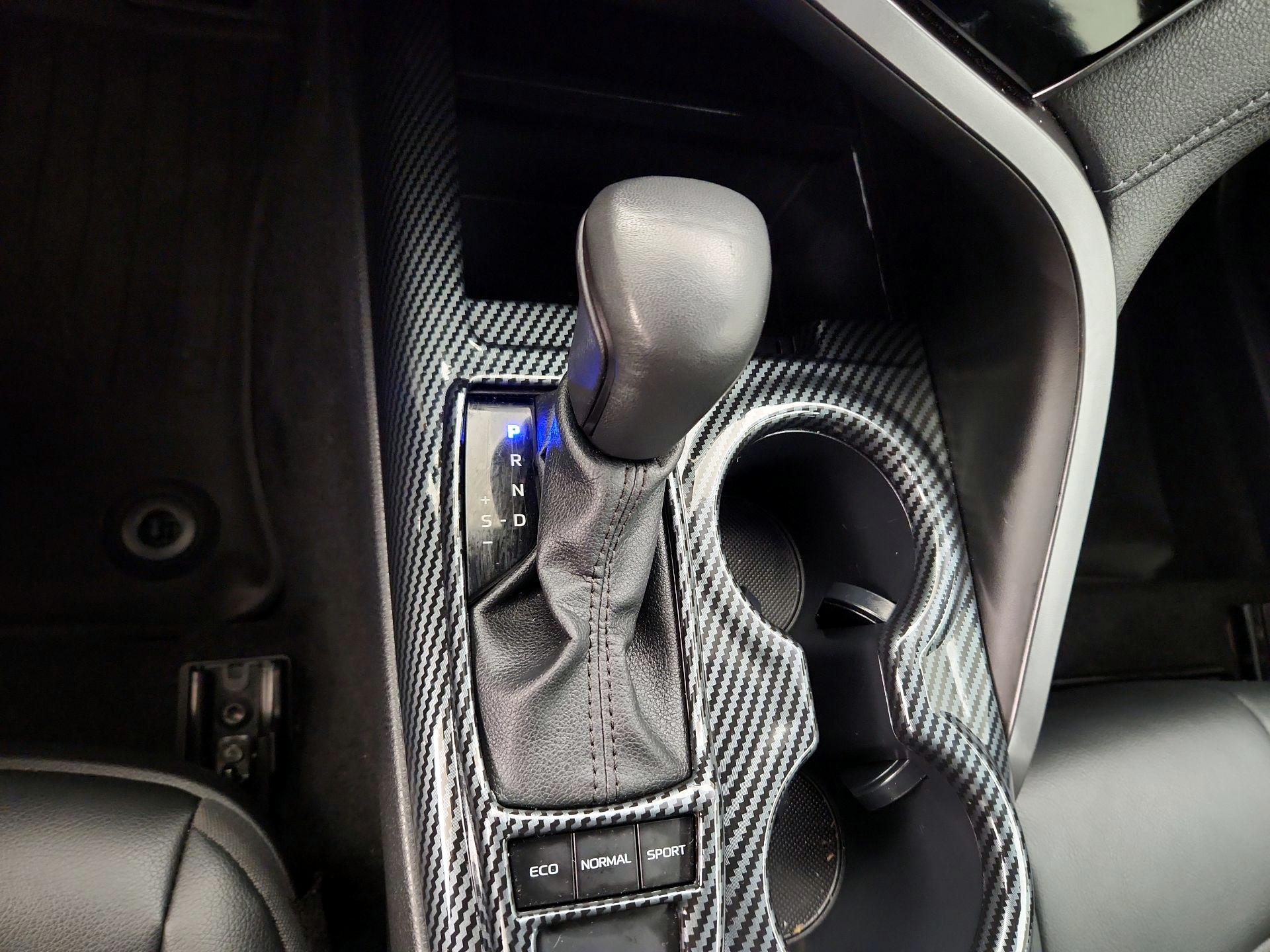 Thumbnail: 2023 Toyota Camry - 17