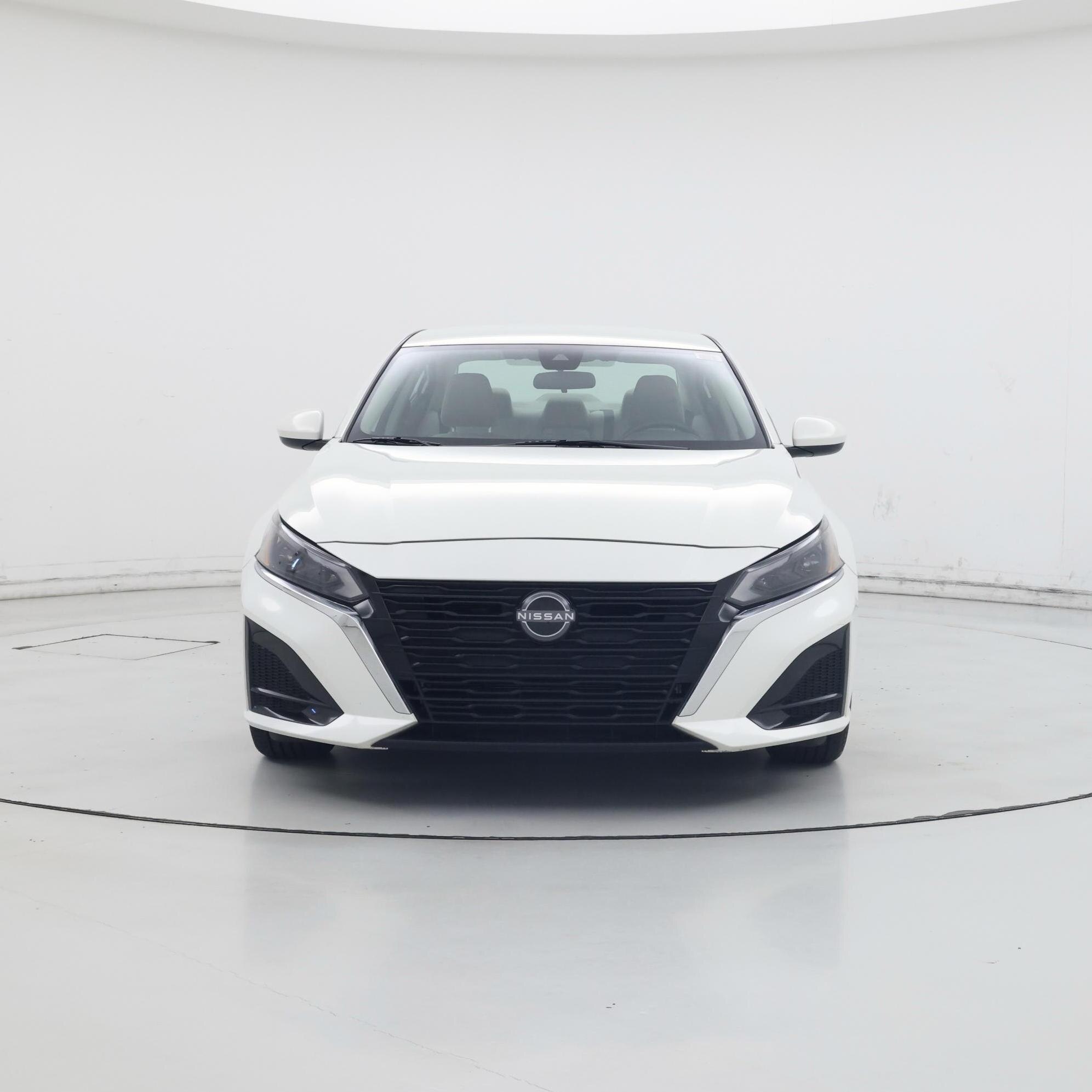 Thumbnail: 2023 Nissan Altima - 5