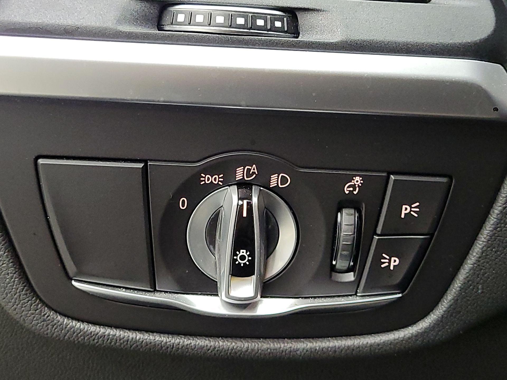 Thumbnail: 2023 BMW X3 - 13