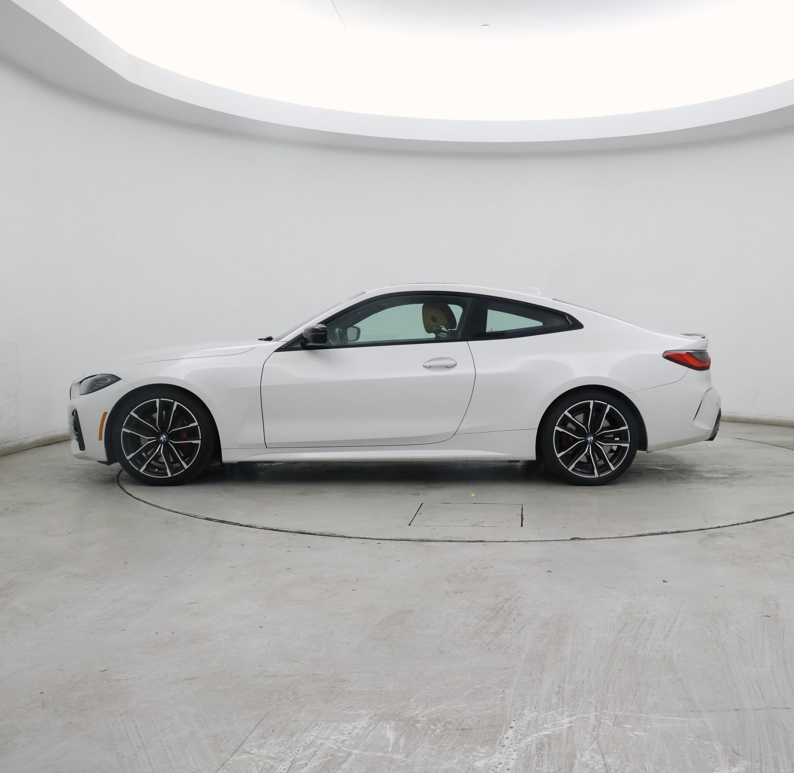 Thumbnail: 2023 BMW 4 Series - 3