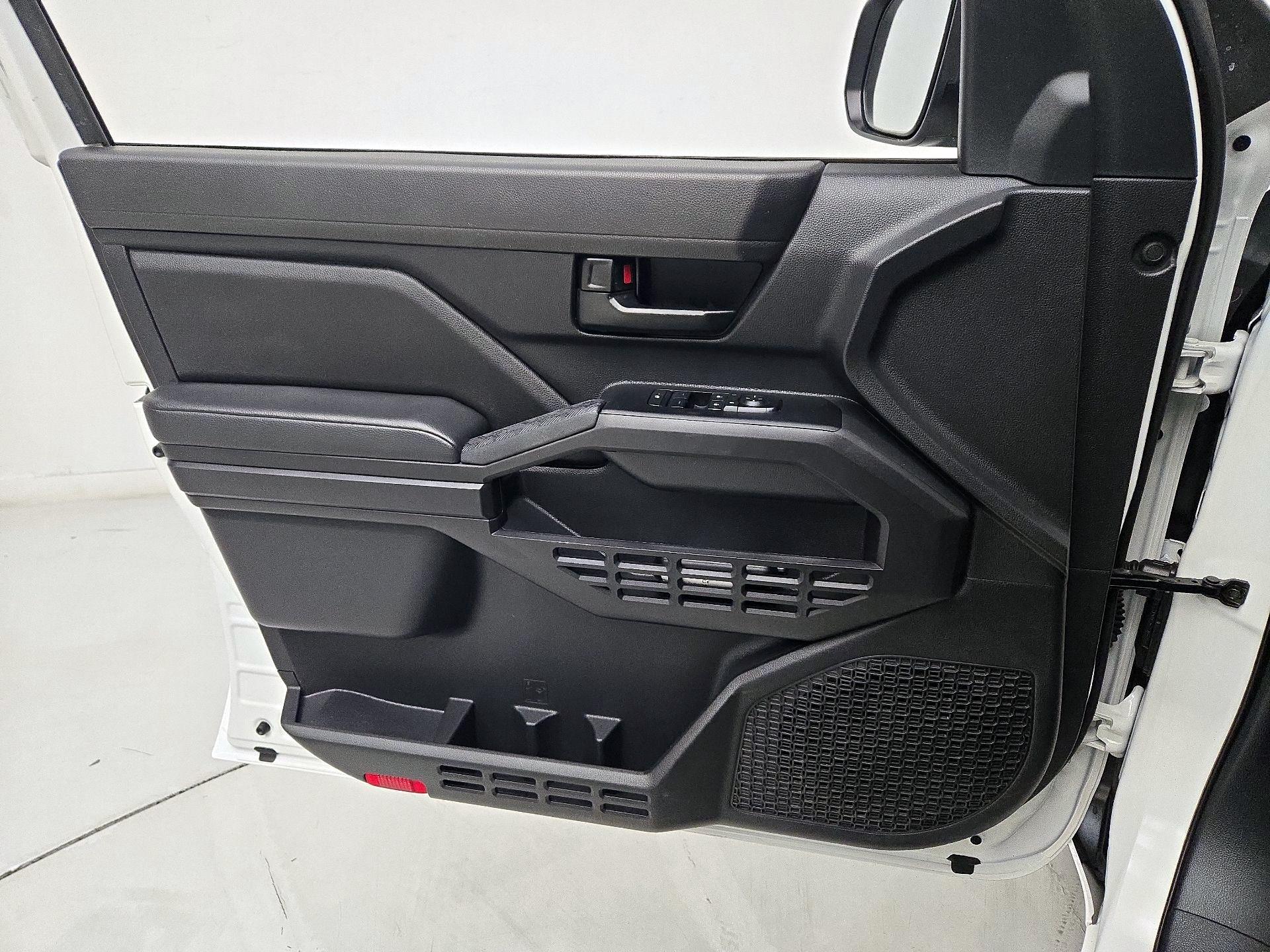 Thumbnail: 2024 Toyota Tacoma - 12