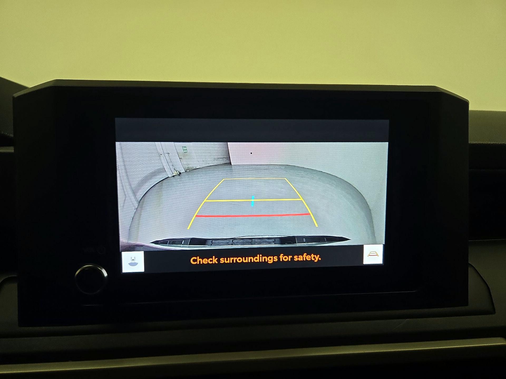 Thumbnail: 2024 Toyota Tacoma - 14