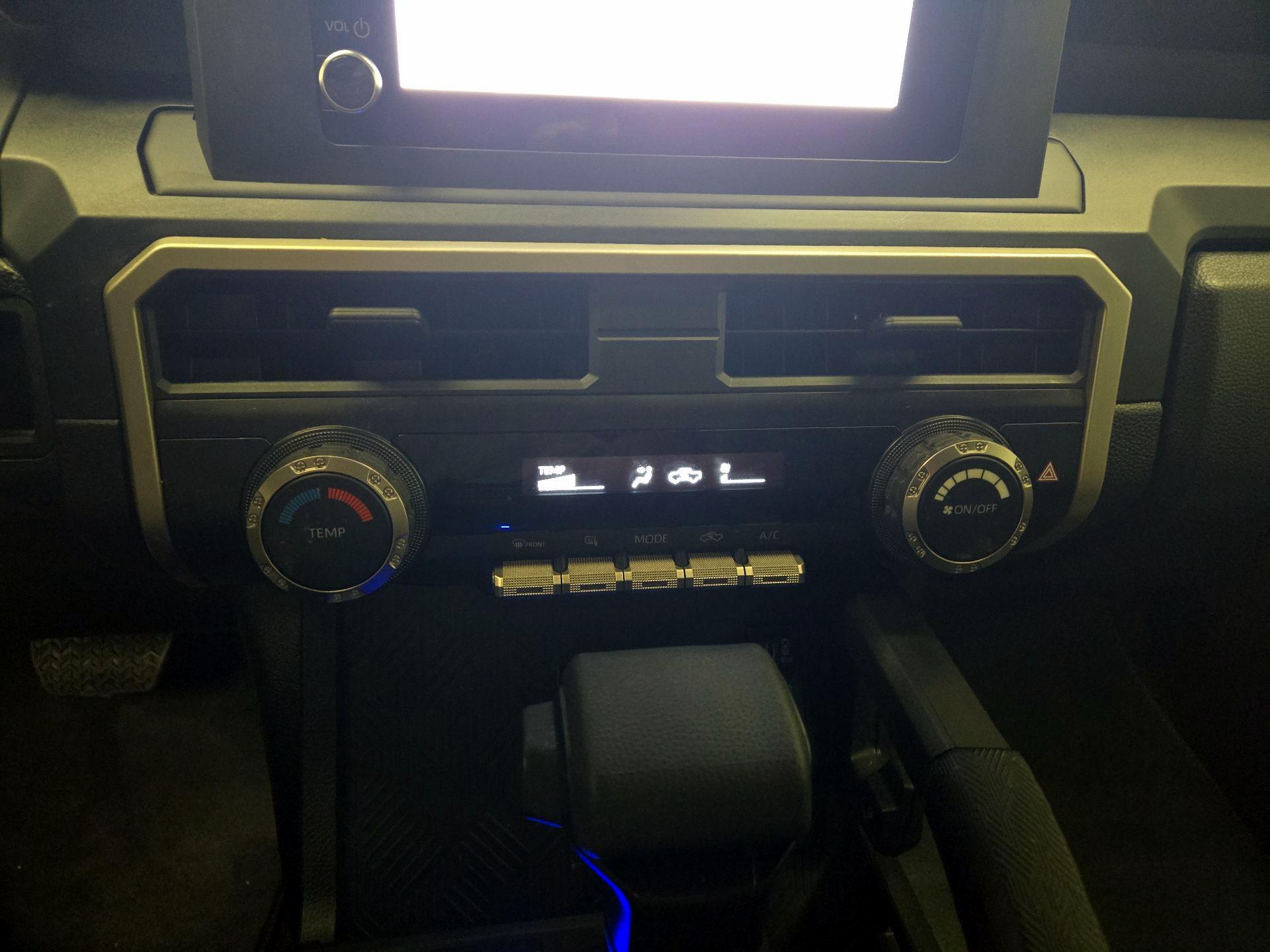 Thumbnail: 2024 Toyota Tacoma - 16