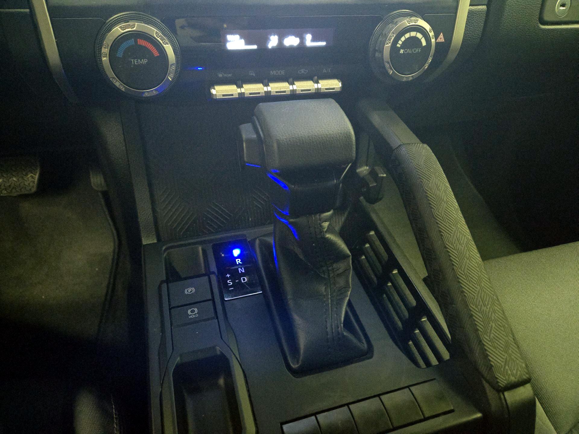 Thumbnail: 2024 Toyota Tacoma - 17