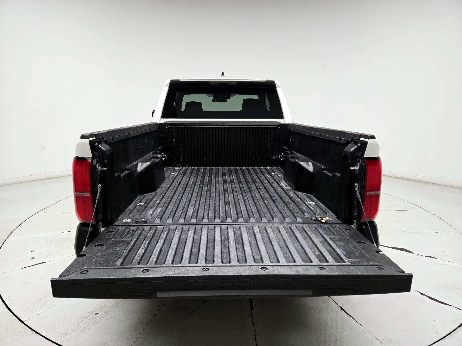 Thumbnail: 2024 Toyota Tacoma - 19