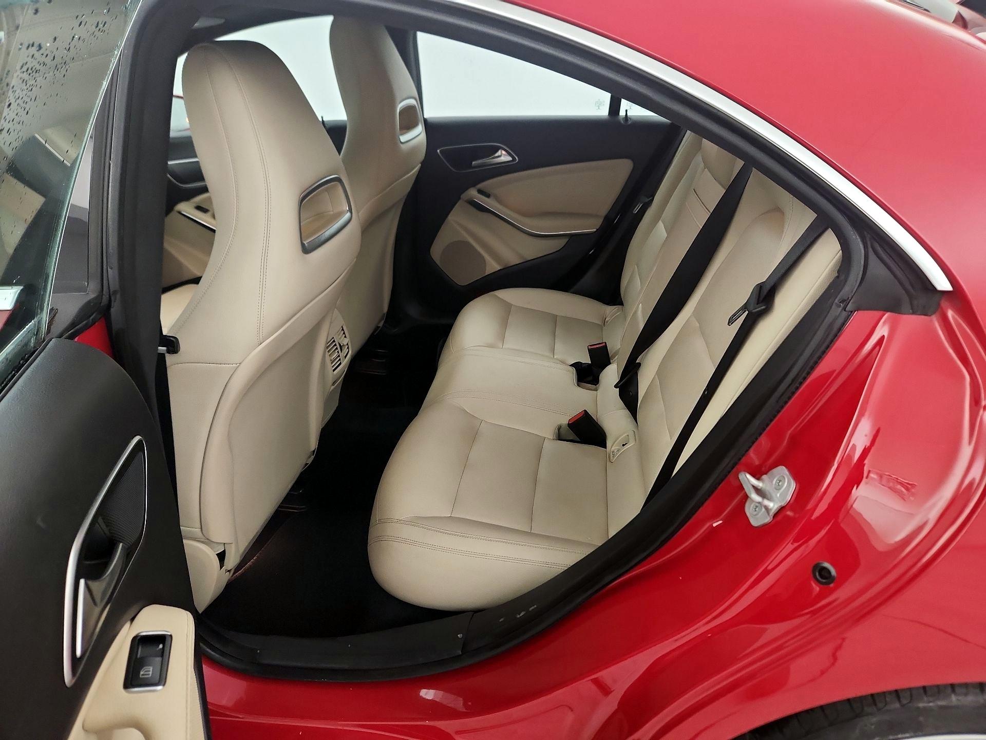 Thumbnail: 2016 Mercedes-Benz CLA - 18