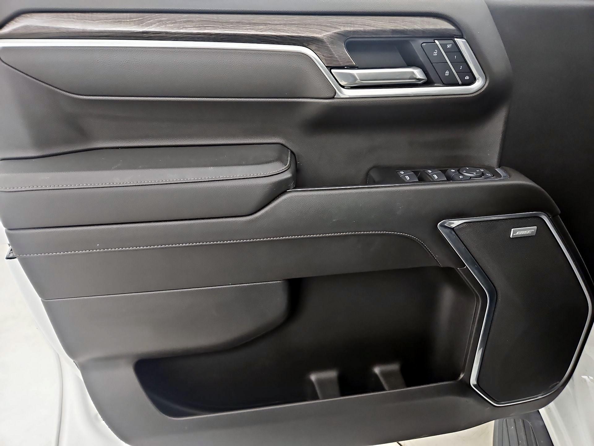 Thumbnail: 2025 Chevrolet Silverado 1500 - 12