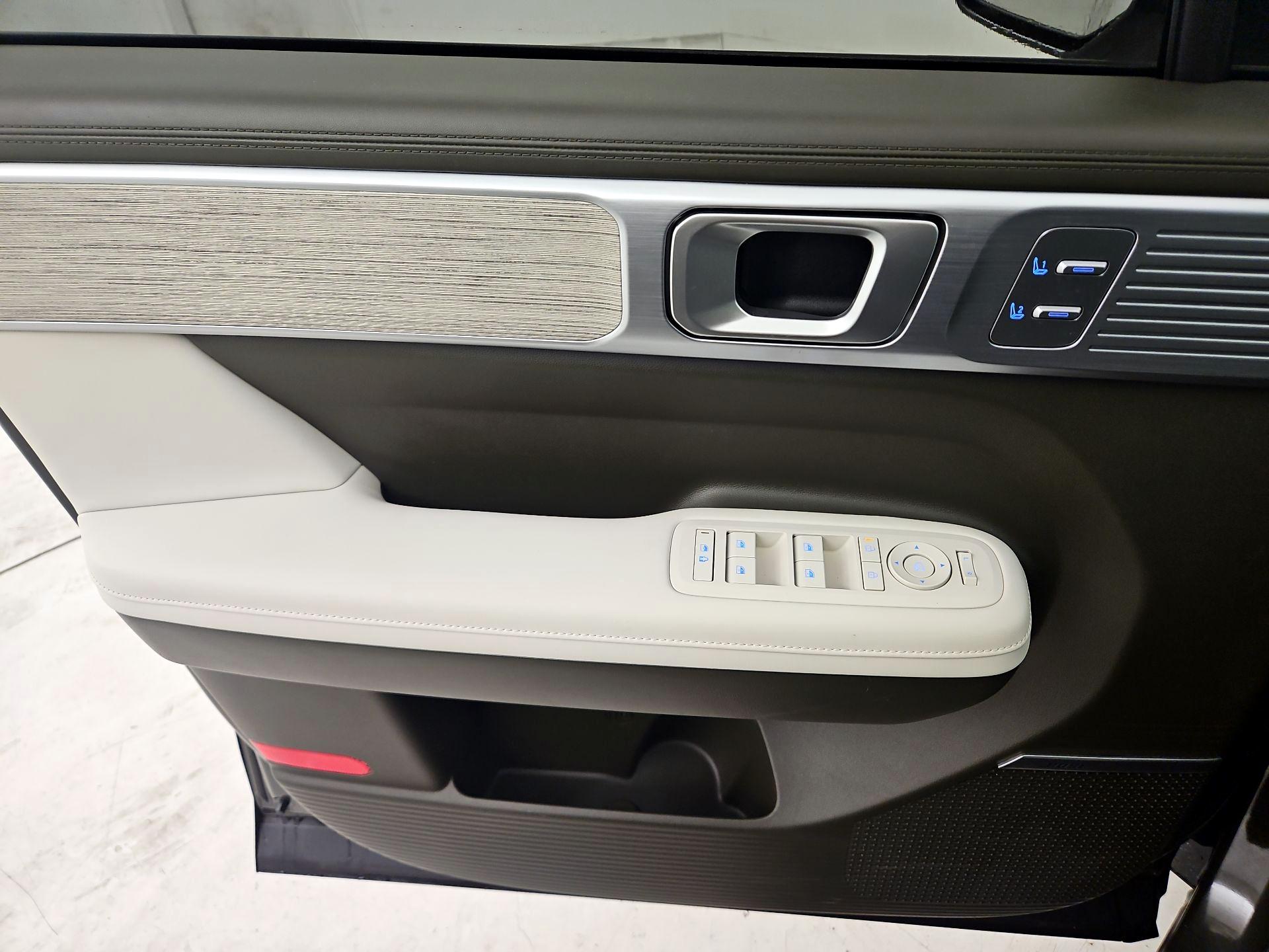 Thumbnail: 2025 Hyundai Santa Fe - 12