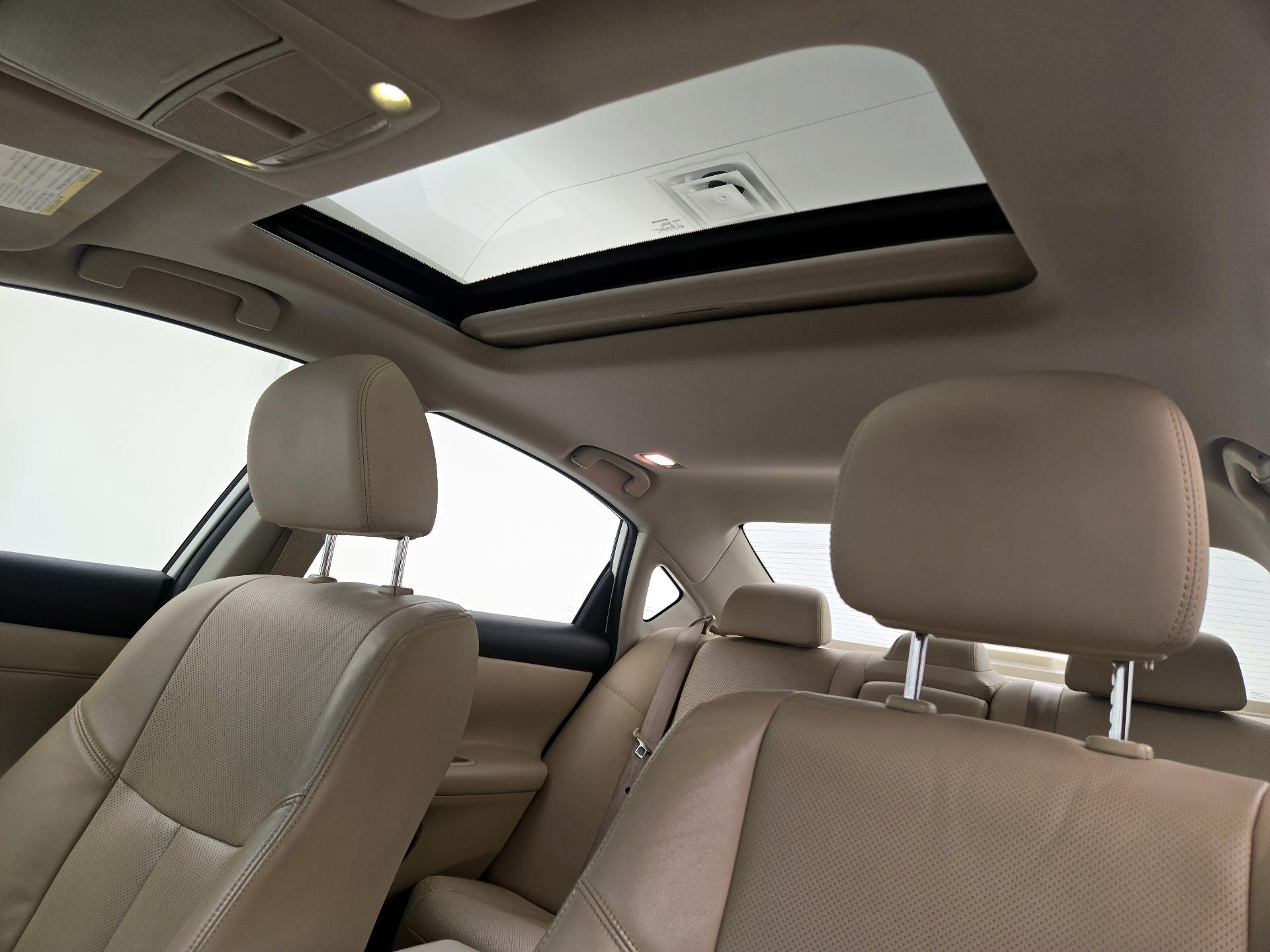 Thumbnail: 2015 Nissan Altima - 20