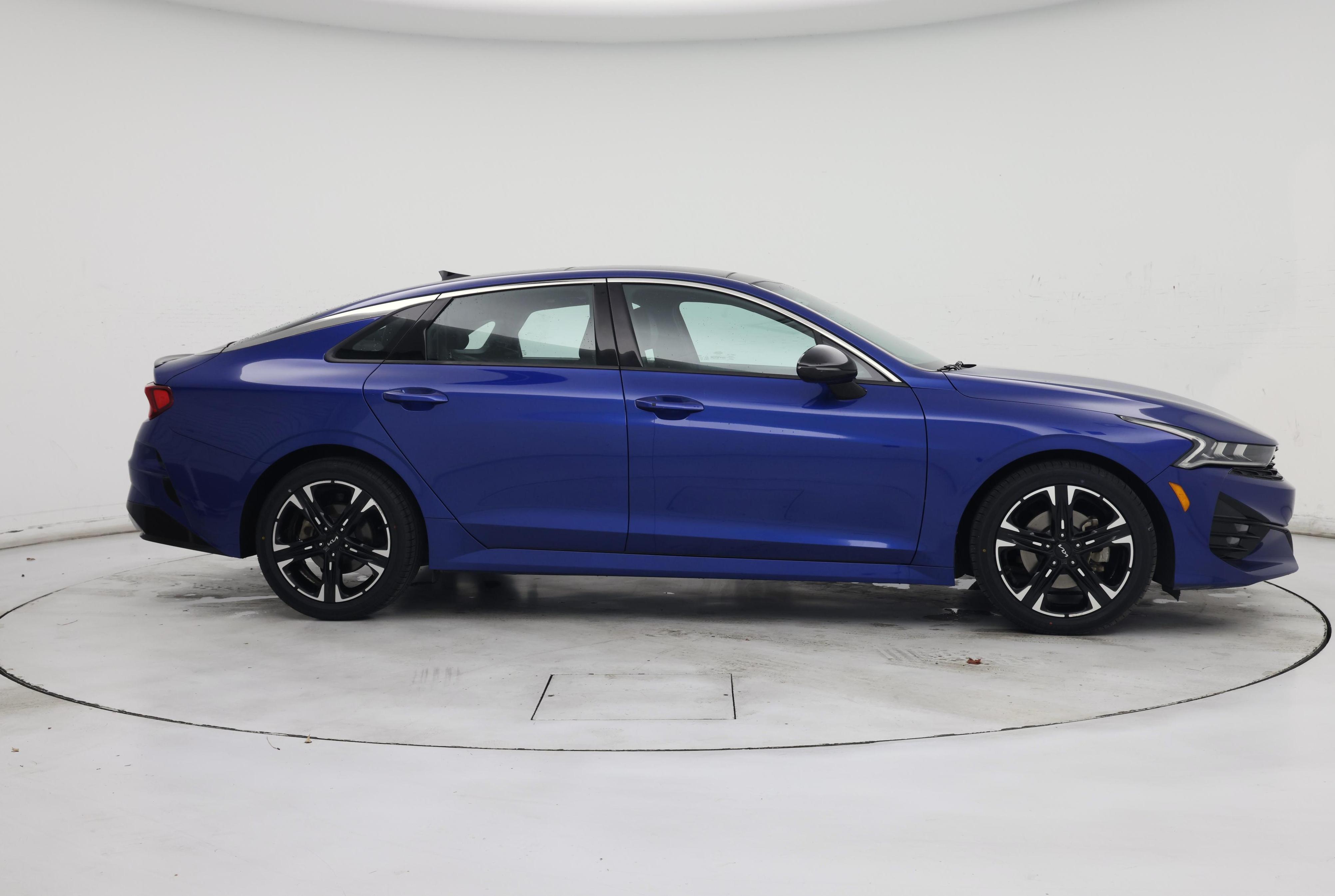 Thumbnail: 2022 Kia K5 - 7