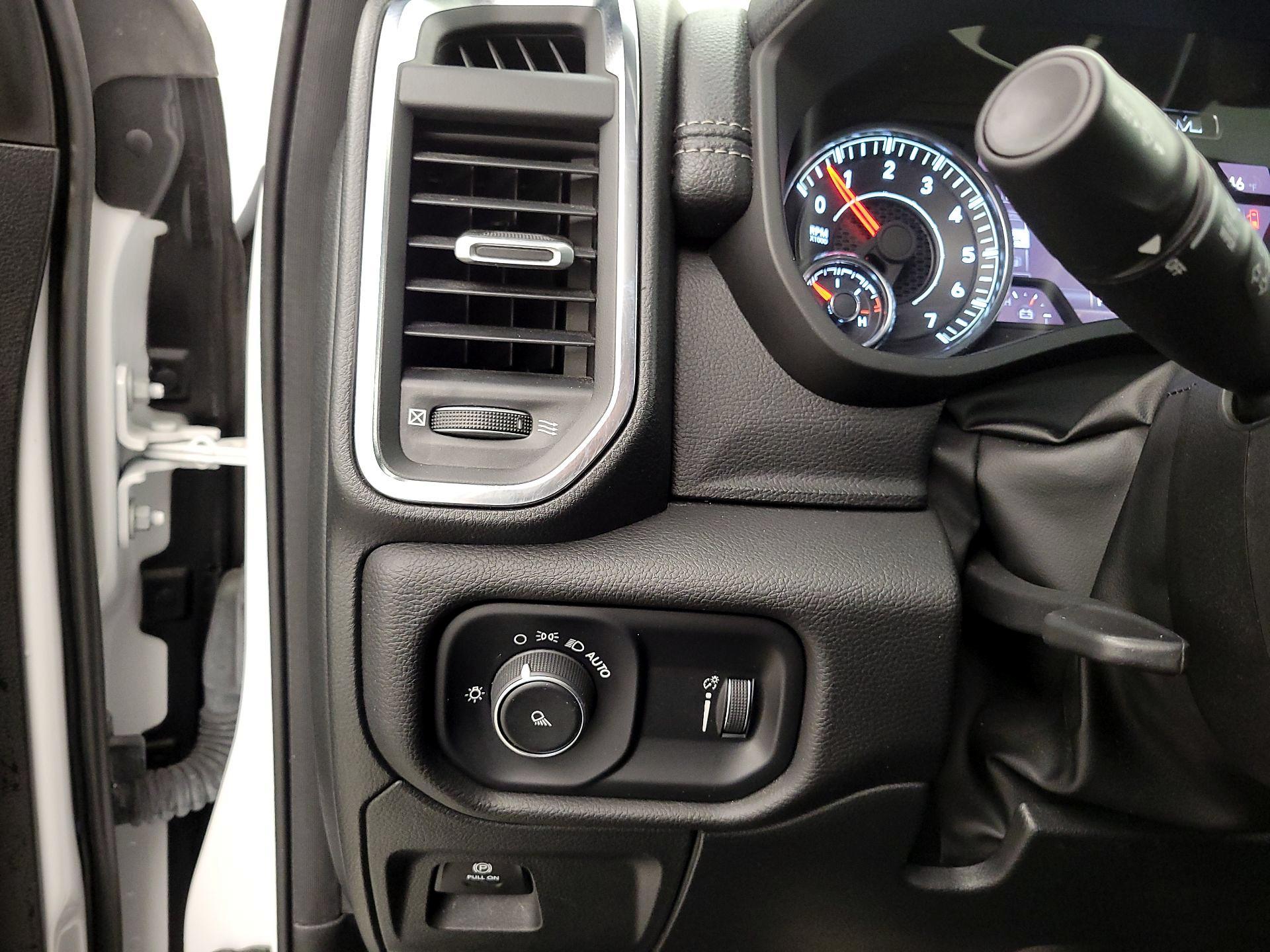 Thumbnail: 2024 RAM 1500 - 13