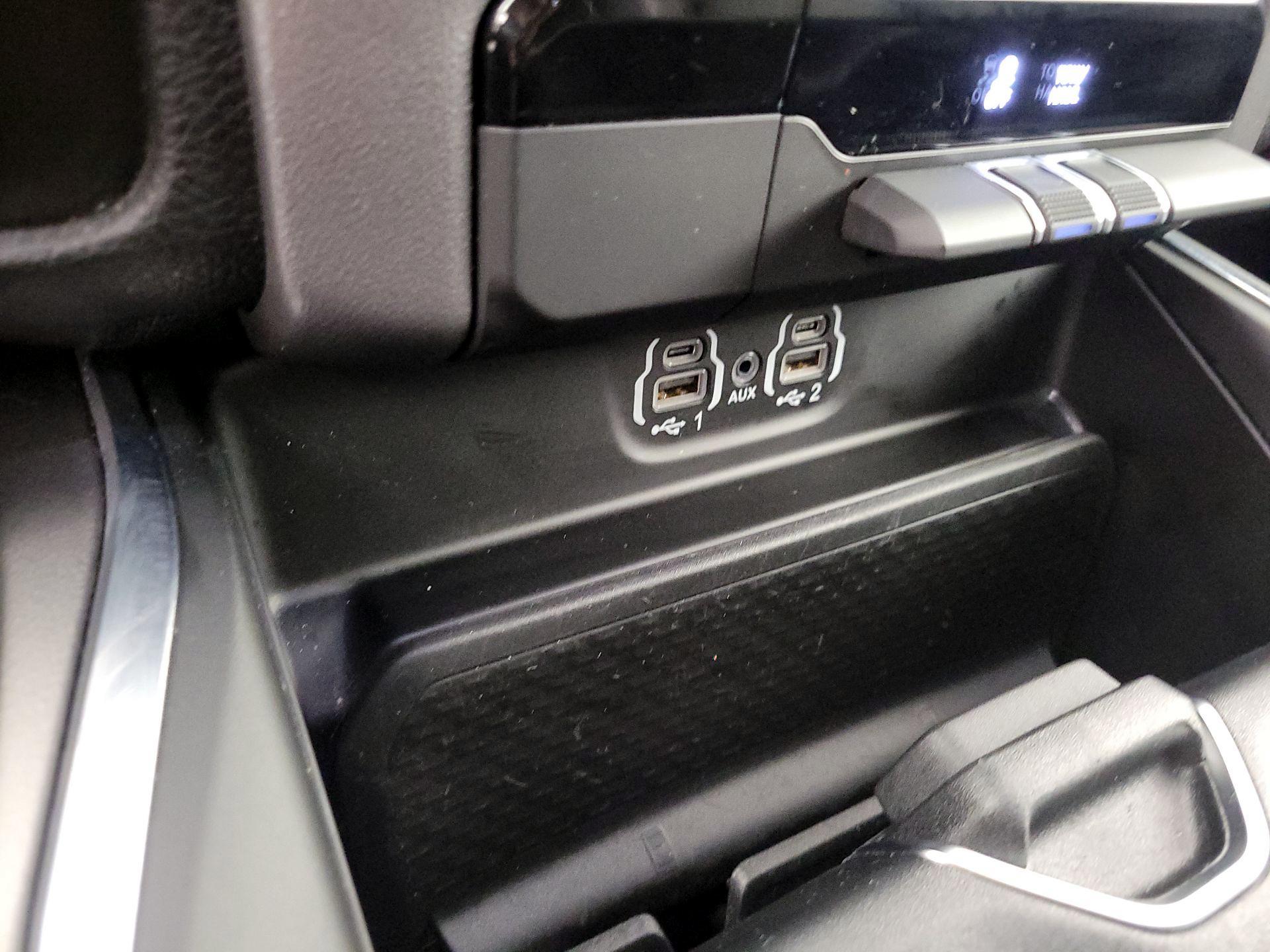 Thumbnail: 2024 RAM 1500 - 18