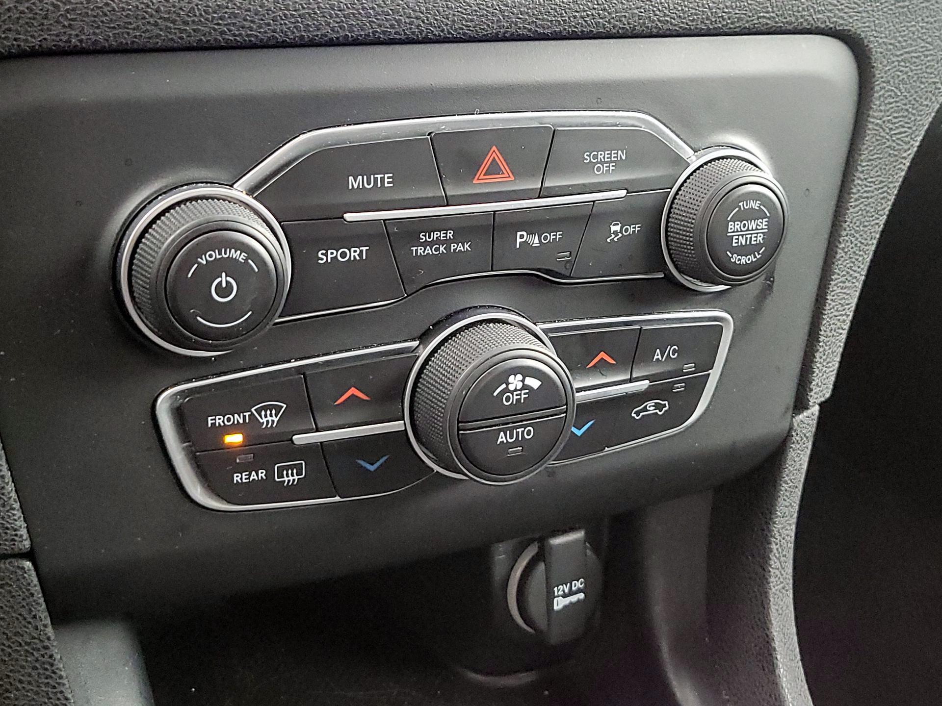 Thumbnail: 2023 Dodge Charger - 16