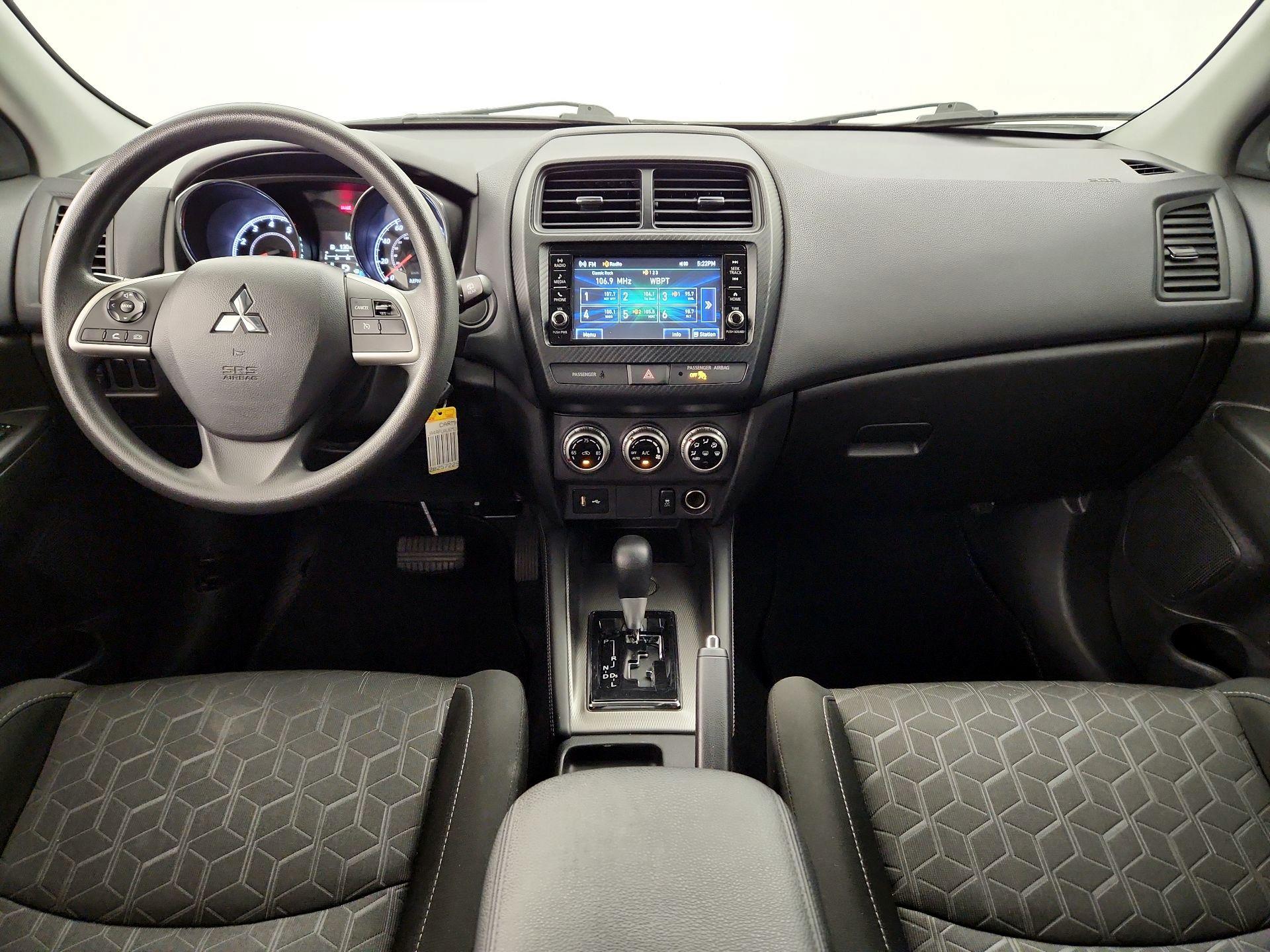 Thumbnail: 2021 Mitsubishi Outlander Sport - 9