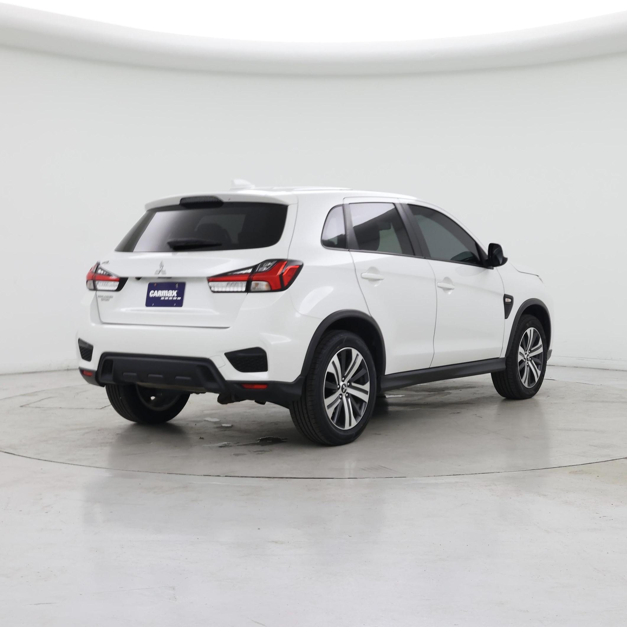 Thumbnail: 2021 Mitsubishi Outlander Sport - 8