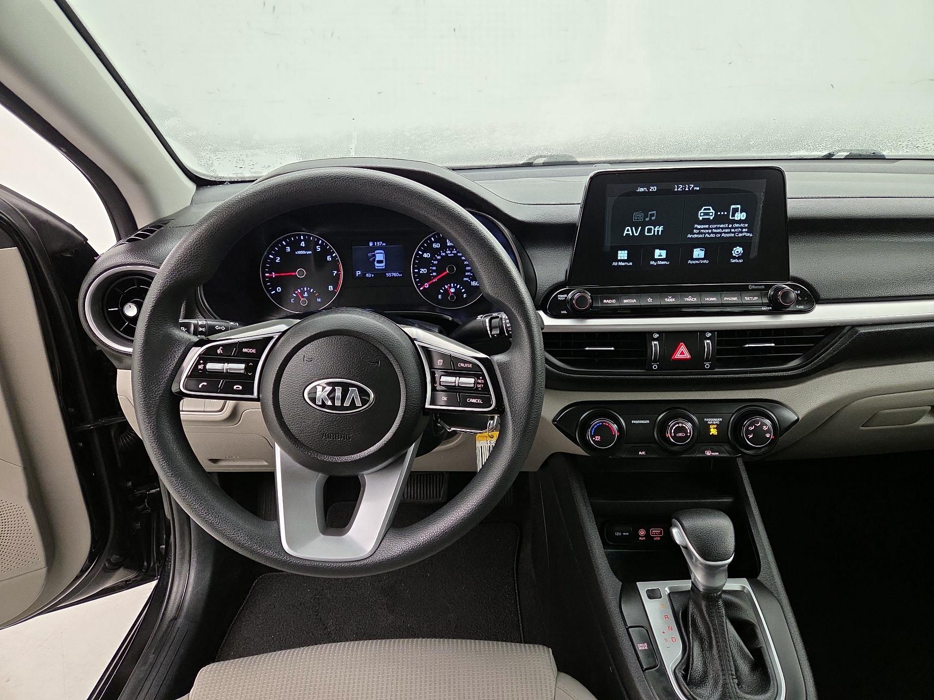 Thumbnail: 2020 Kia Forte - 9