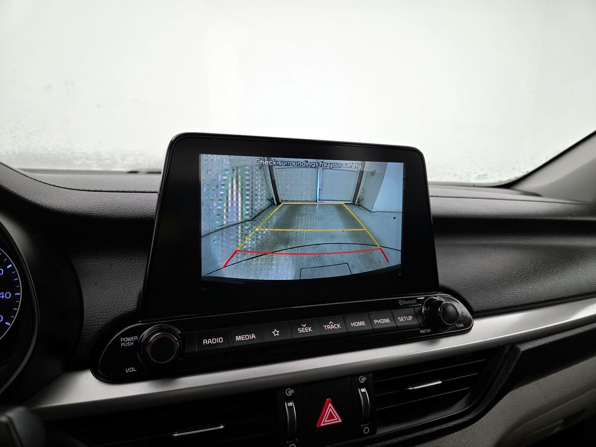 Thumbnail: 2020 Kia Forte - 14