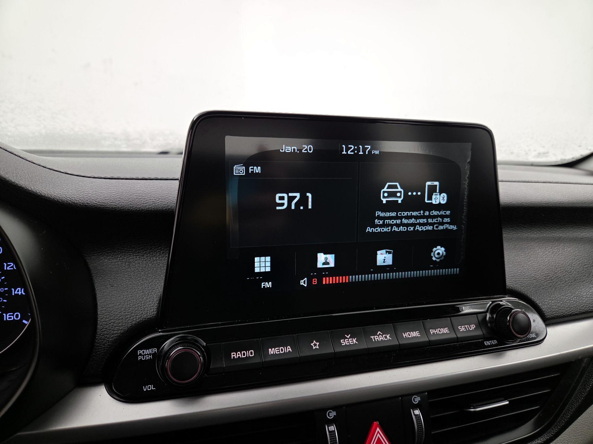 Thumbnail: 2020 Kia Forte - 15