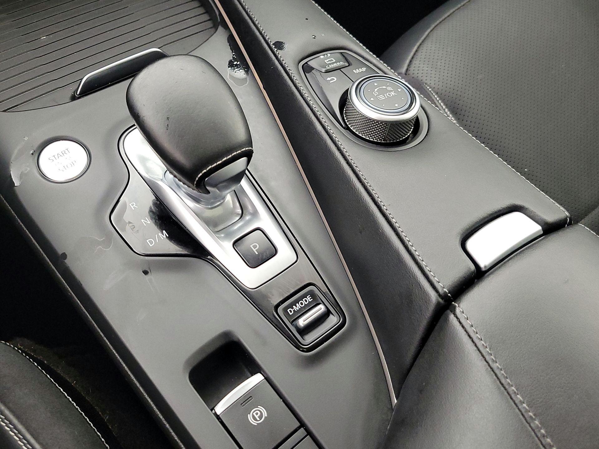 Thumbnail: 2023 INFINITI QX55 - 18