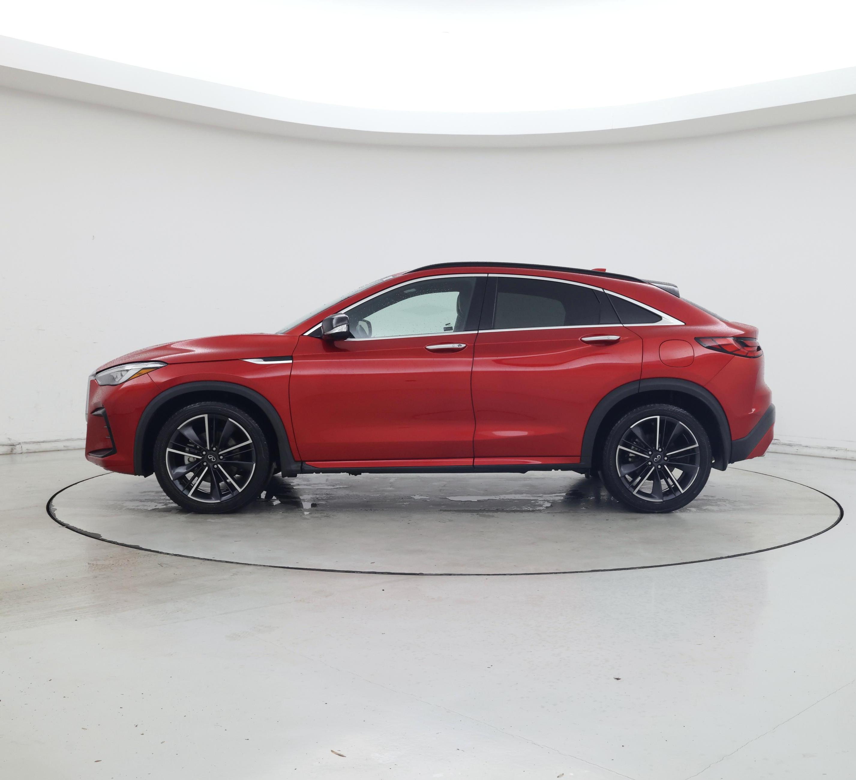 Thumbnail: 2023 INFINITI QX55 - 3