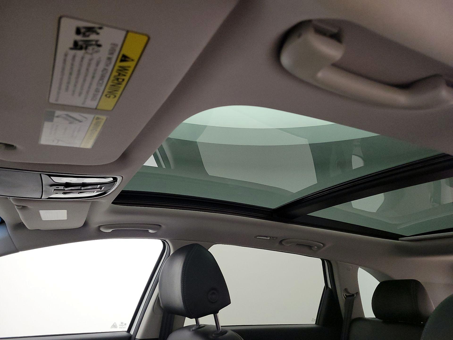 Thumbnail: 2020 Kia Sorento - 19