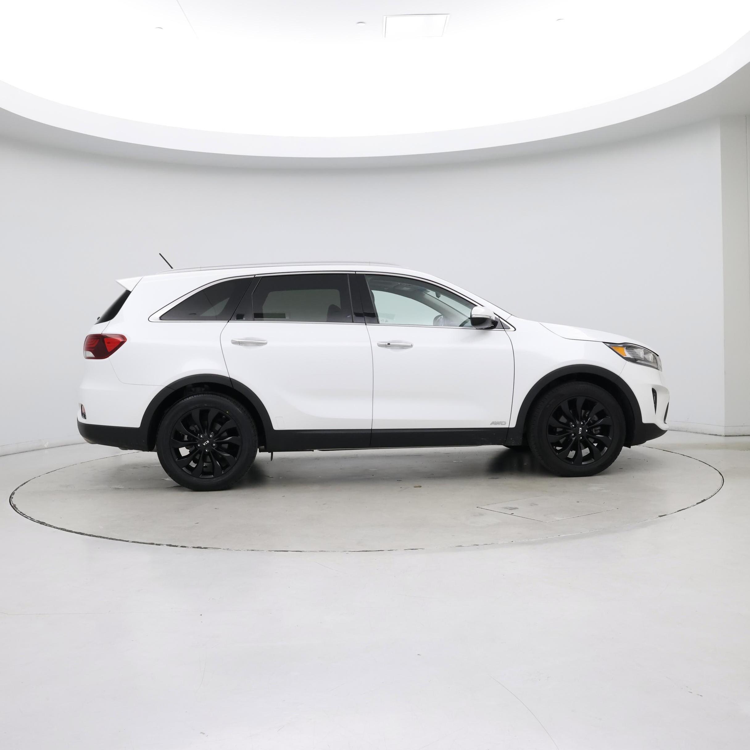 Thumbnail: 2020 Kia Sorento - 7