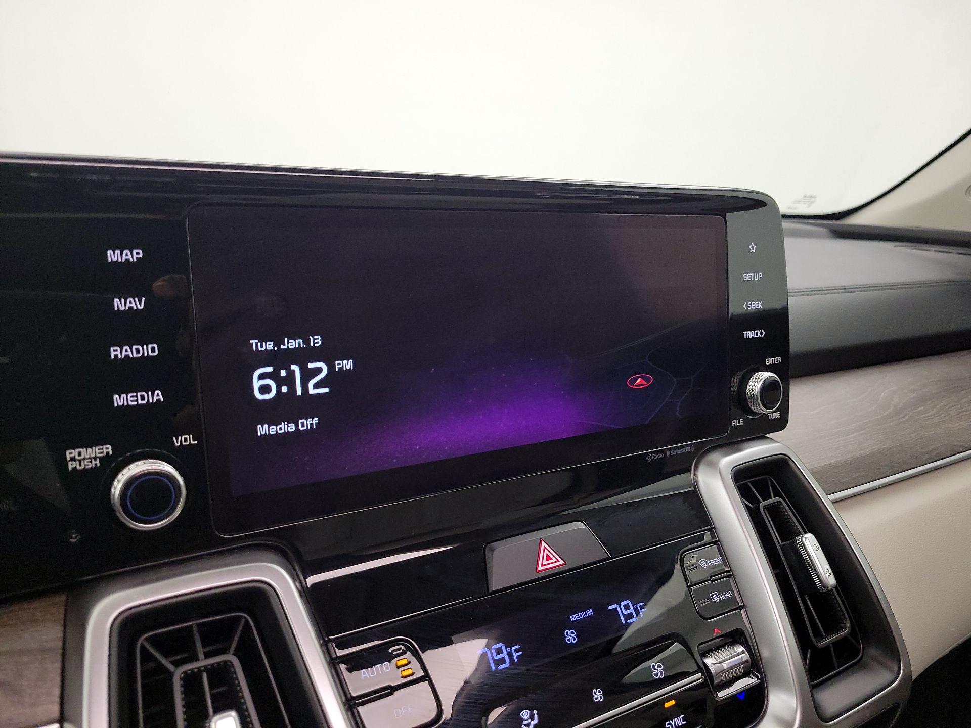 Thumbnail: 2022 Kia Sorento - 15