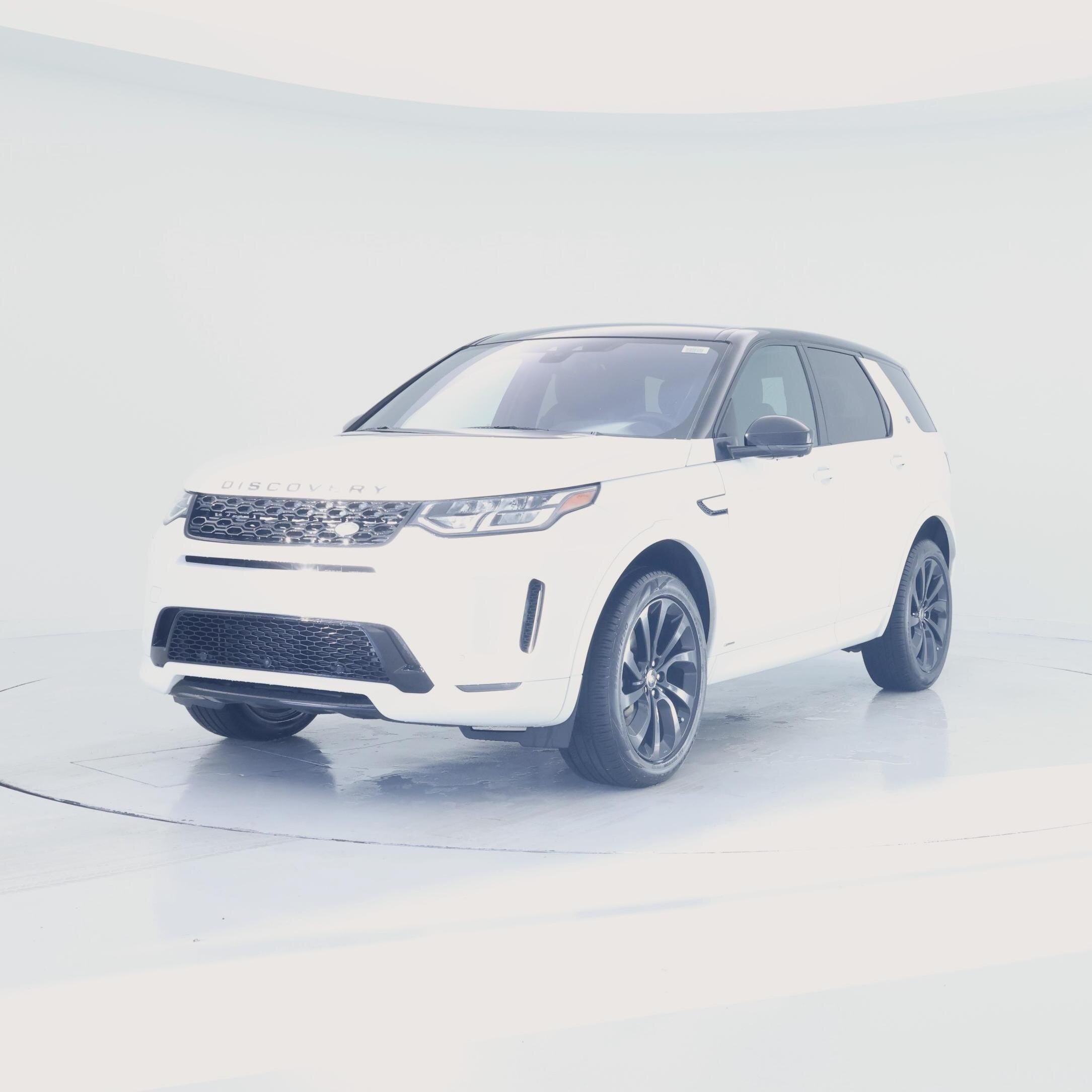Thumbnail: 2020 Land Rover Discovery Sport - 4