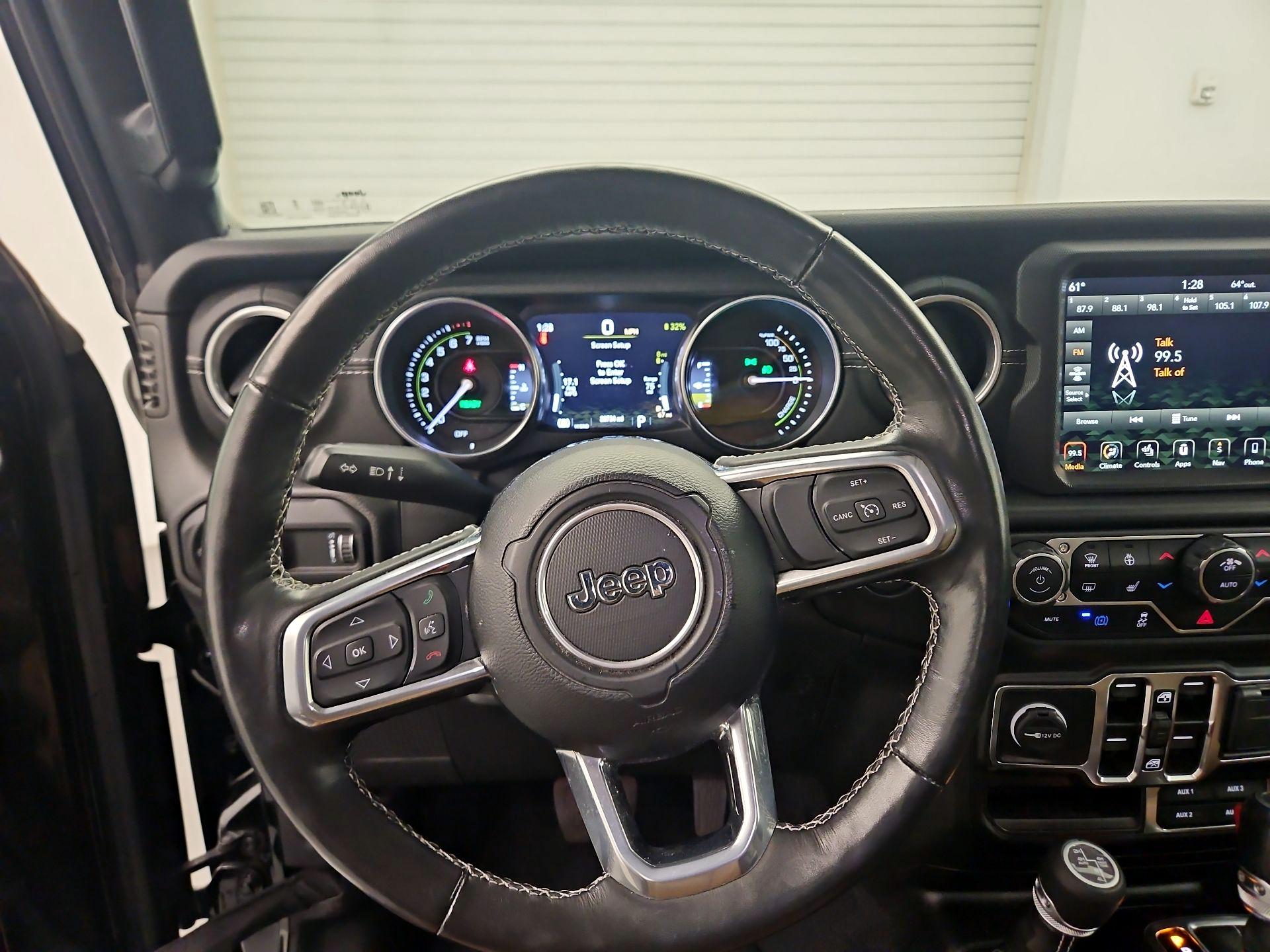 Thumbnail: 2023 Jeep Wrangler - 10