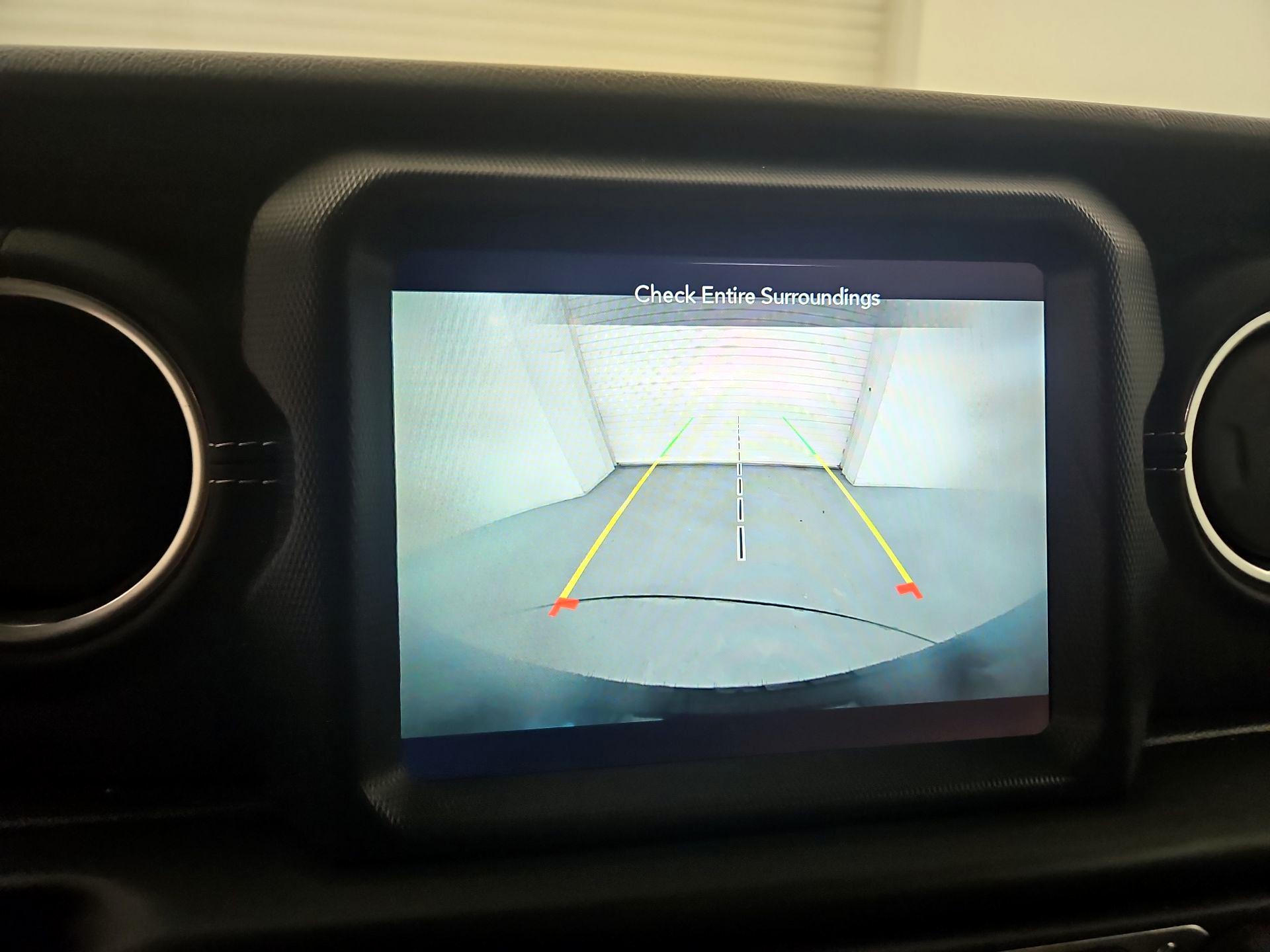 Thumbnail: 2023 Jeep Wrangler - 14