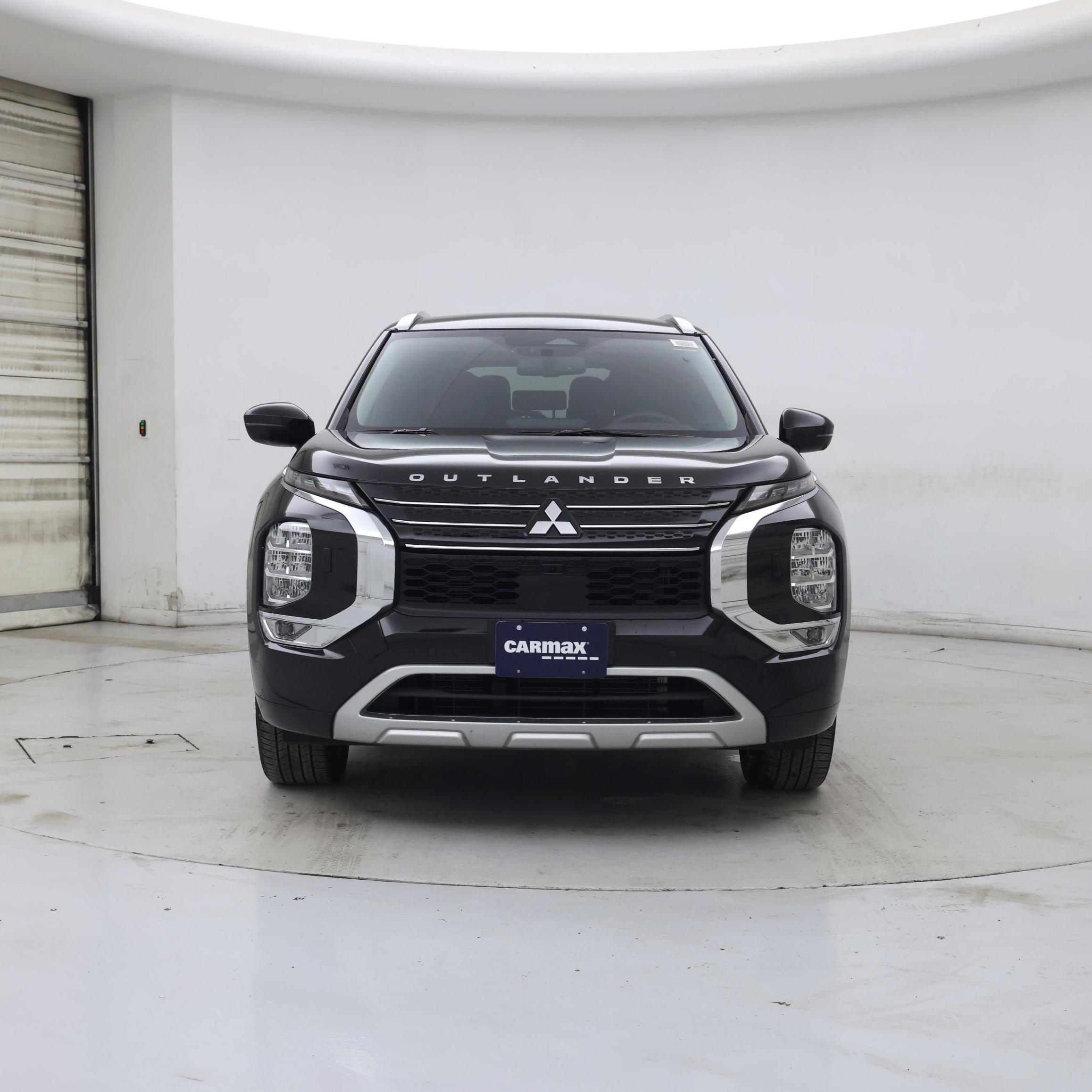 Thumbnail: 2022 Mitsubishi Outlander - 5