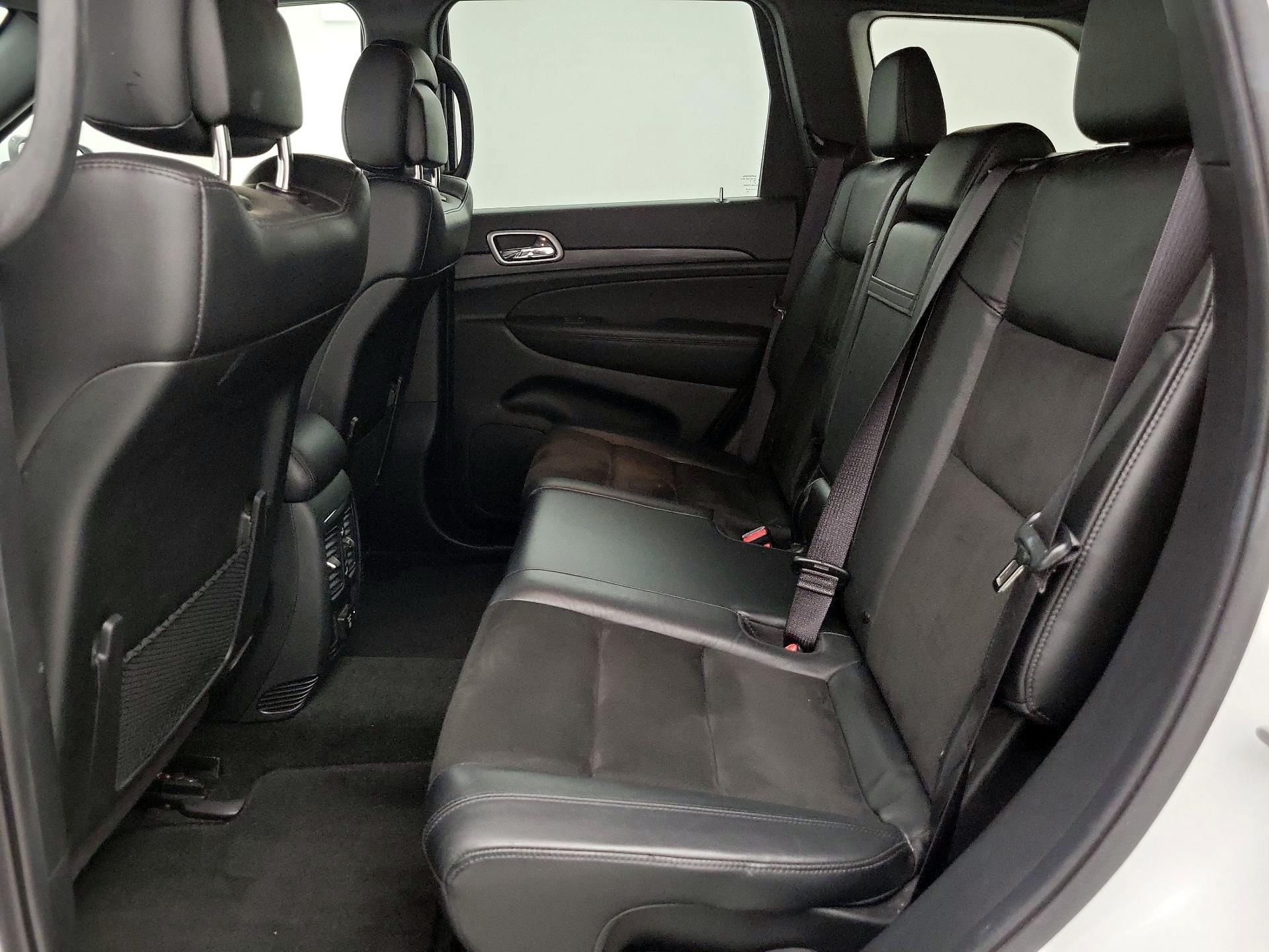 Thumbnail: 2021 Jeep Grand Cherokee - 20