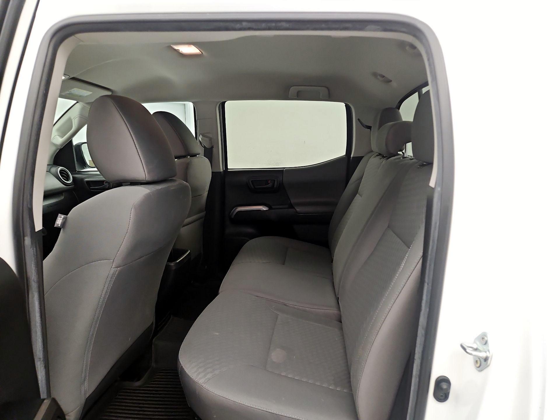 Thumbnail: 2023 Toyota Tacoma - 19