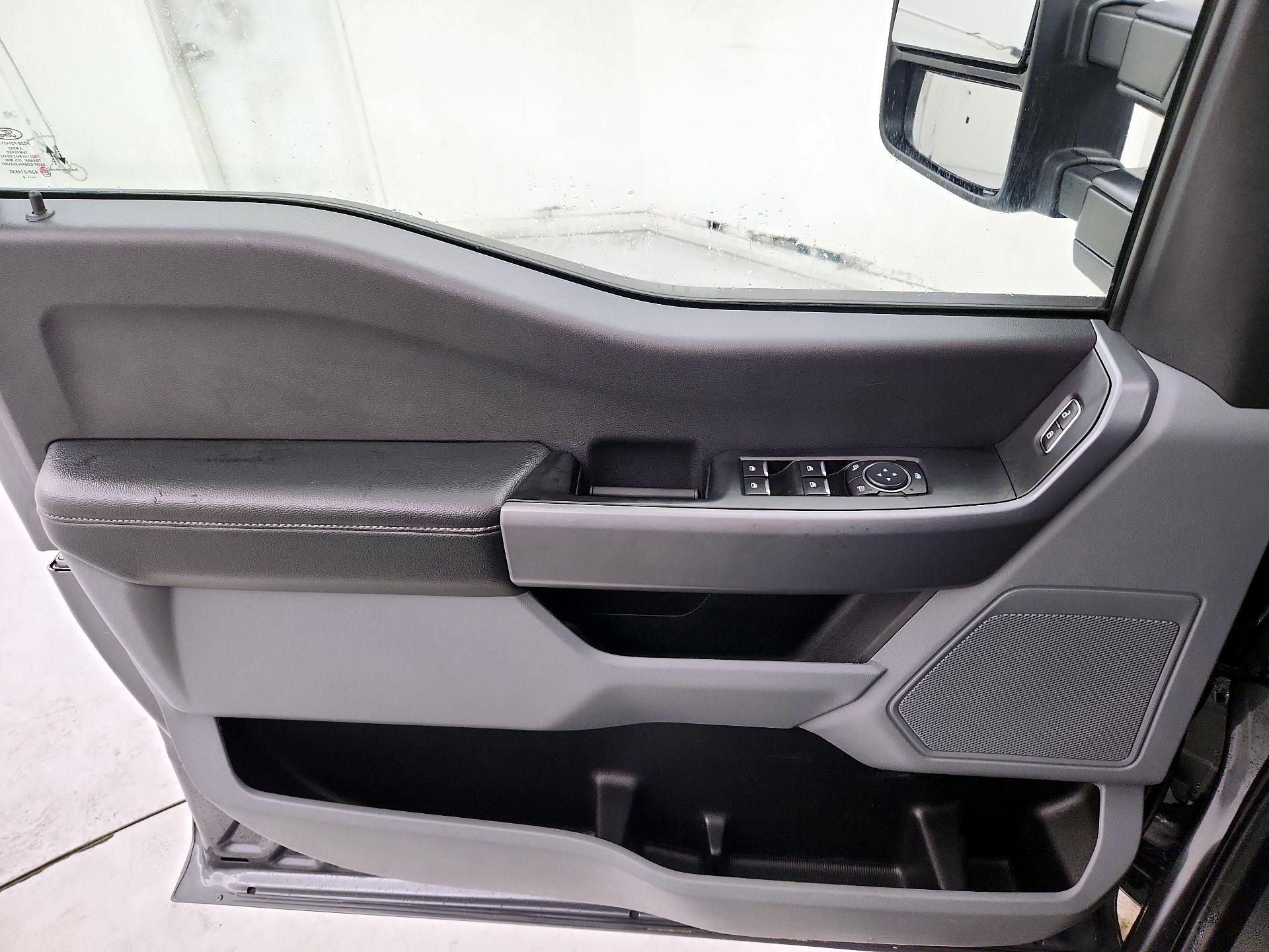 Thumbnail: 2024 Ford F-250 - 12