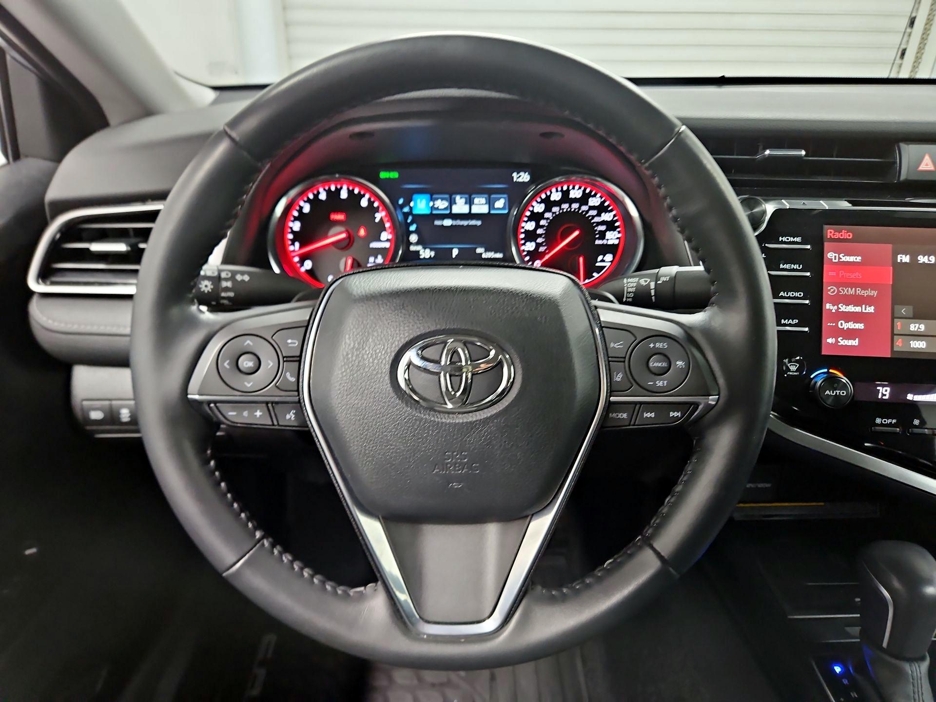 Thumbnail: 2020 Toyota Camry - 10