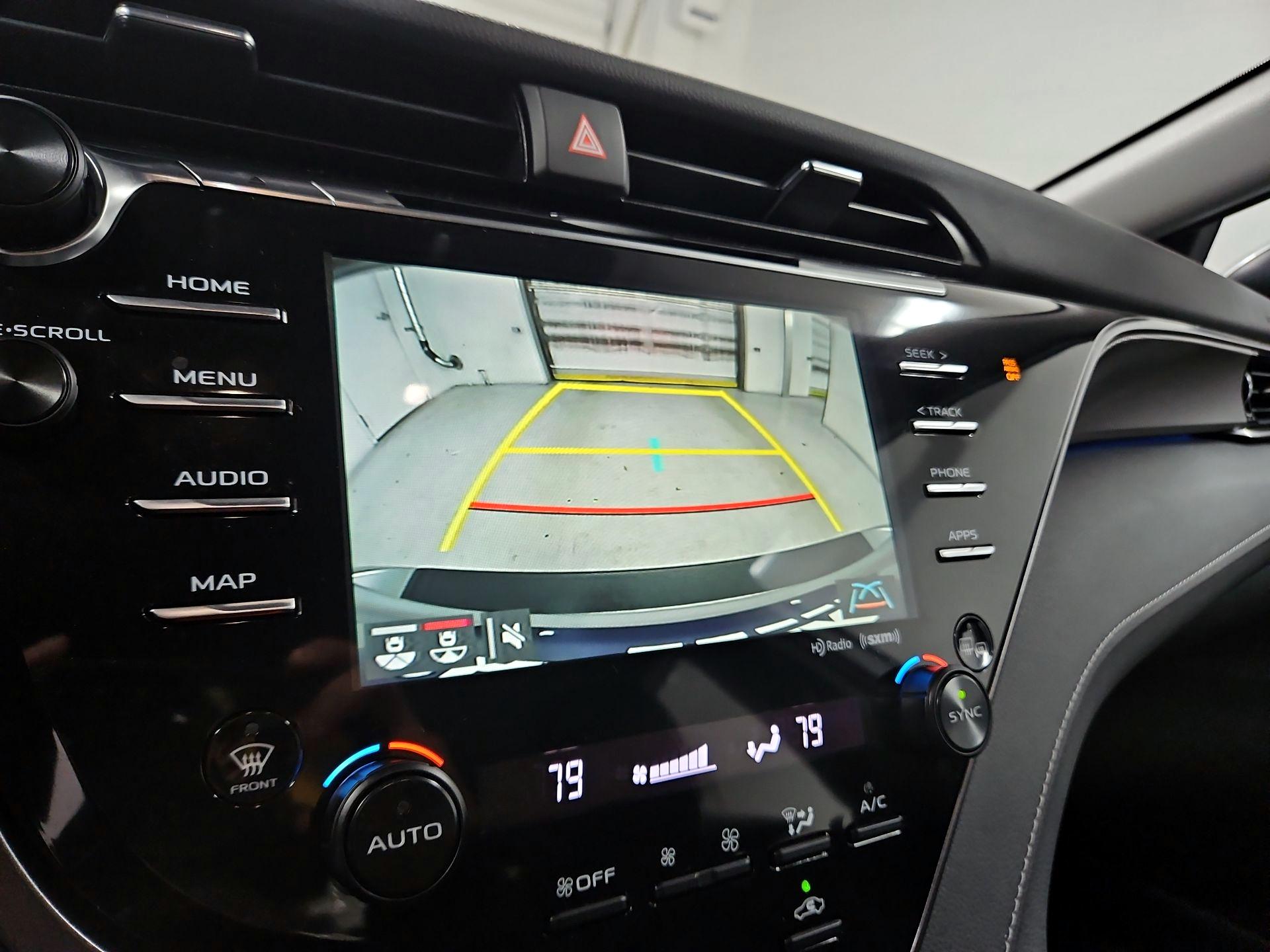 Thumbnail: 2020 Toyota Camry - 14