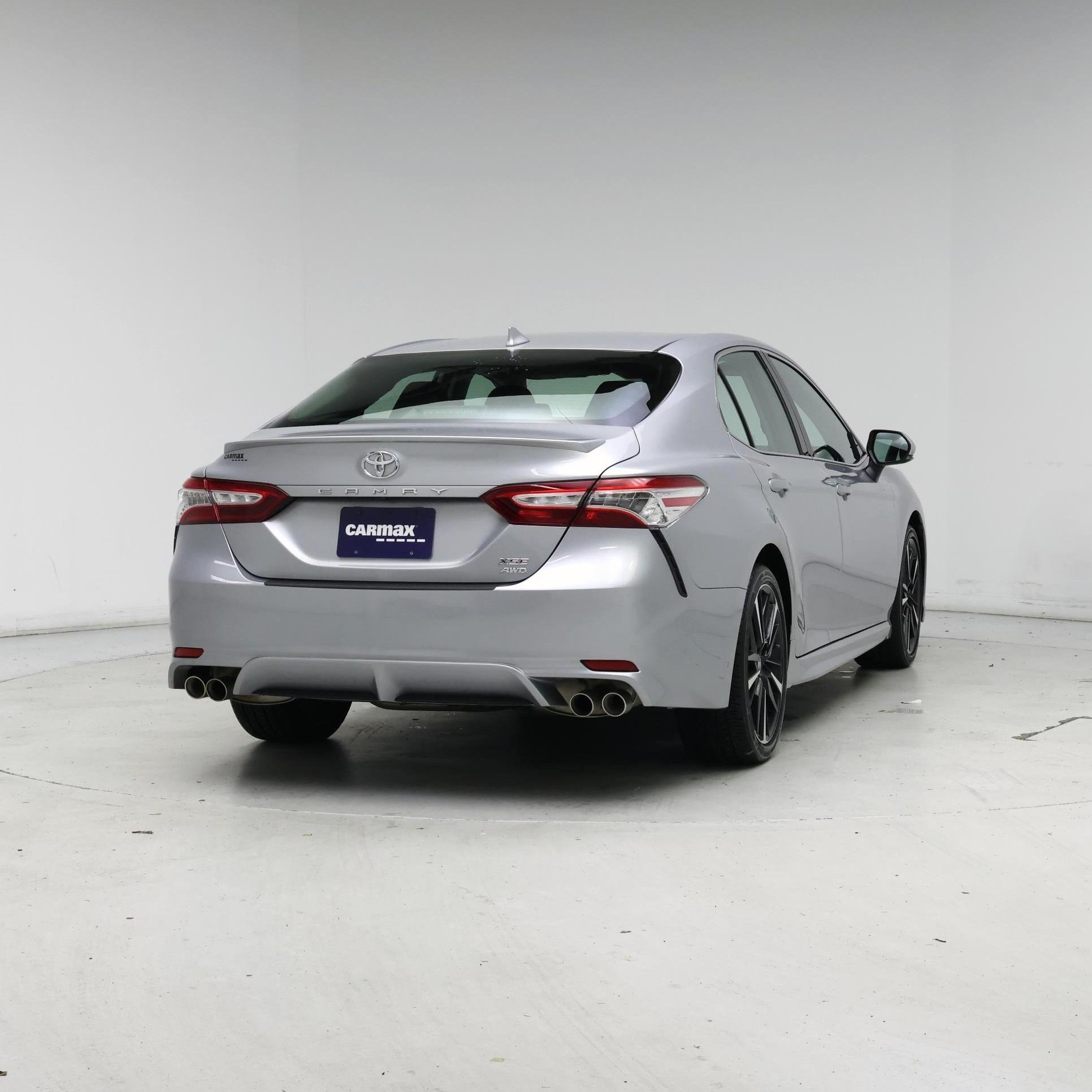 Thumbnail: 2020 Toyota Camry - 8