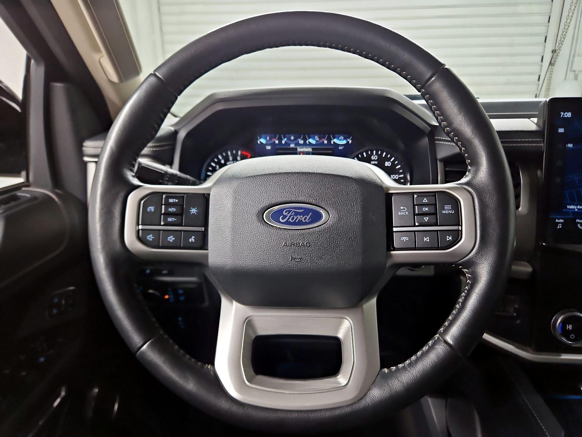 Thumbnail: 2024 Ford Expedition - 10