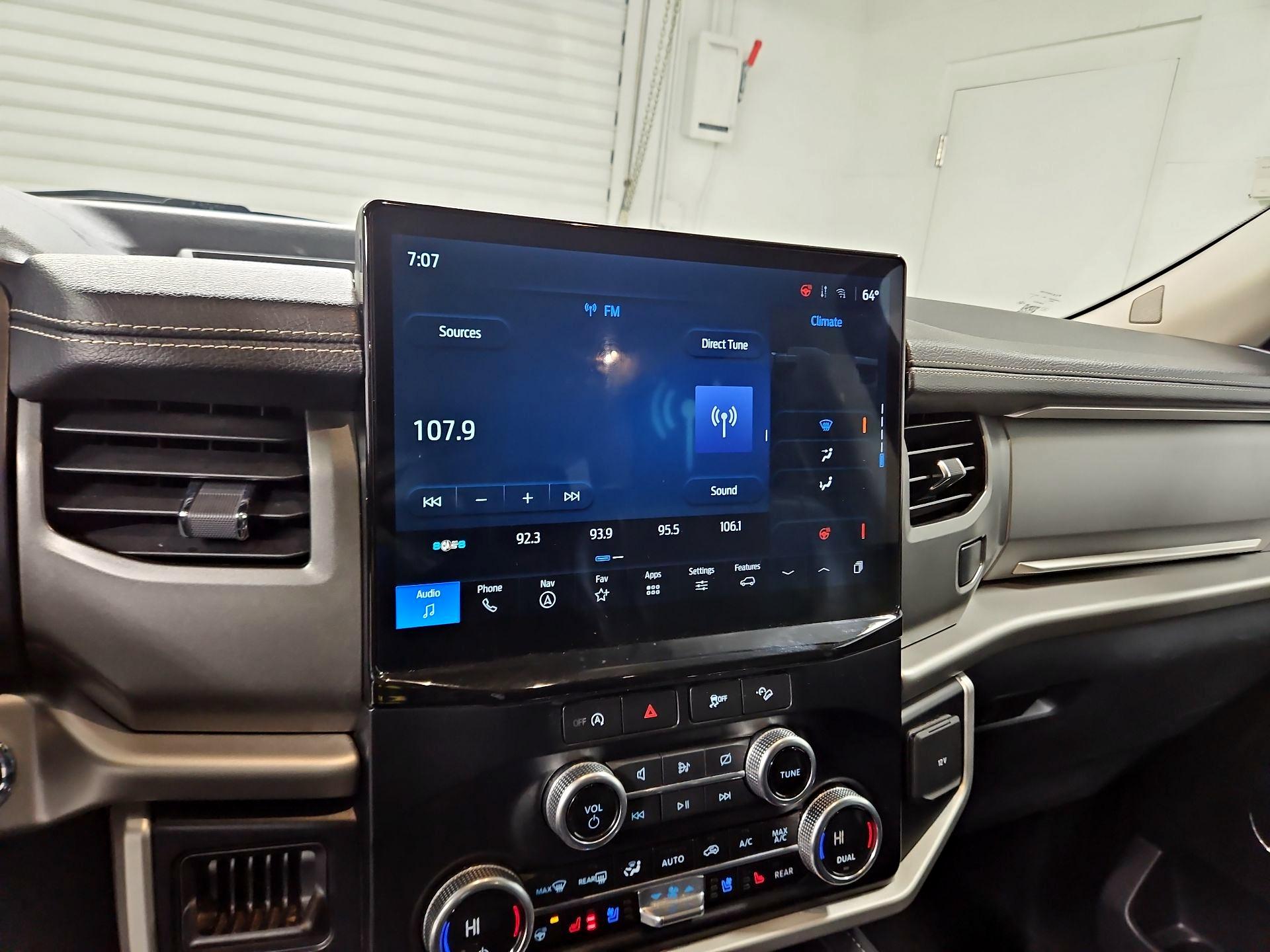 Thumbnail: 2024 Ford Expedition - 16