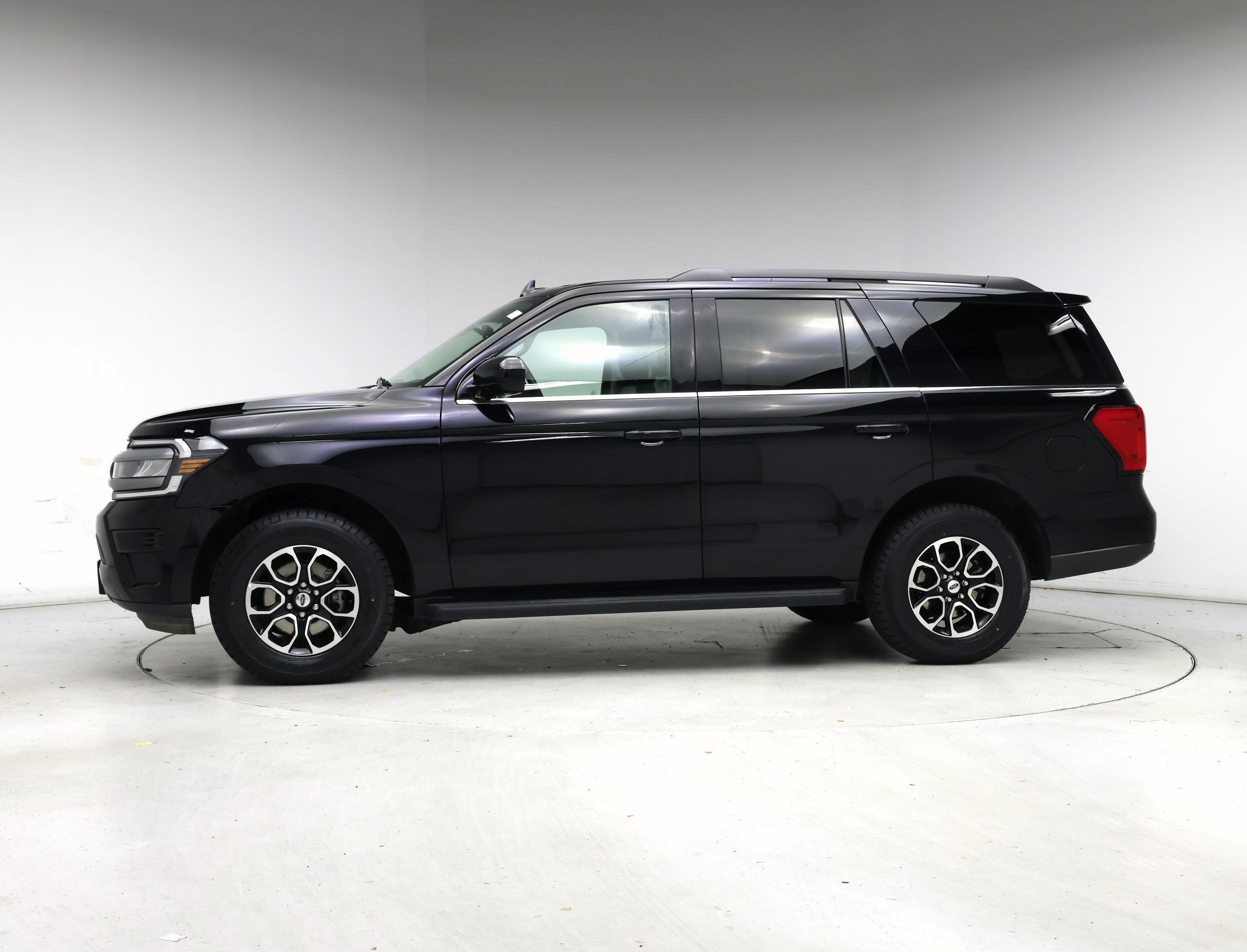 Thumbnail: 2024 Ford Expedition - 3