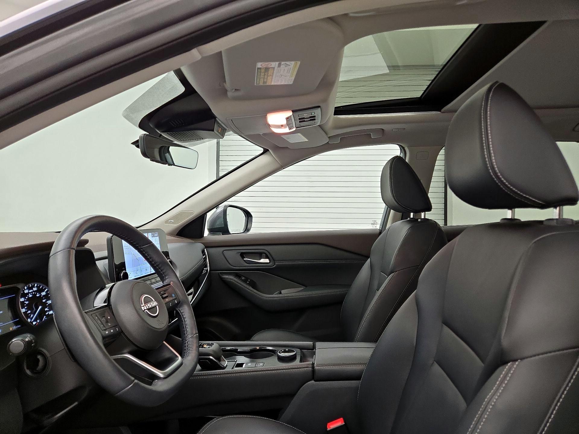 Thumbnail: 2023 Nissan Rogue - 20