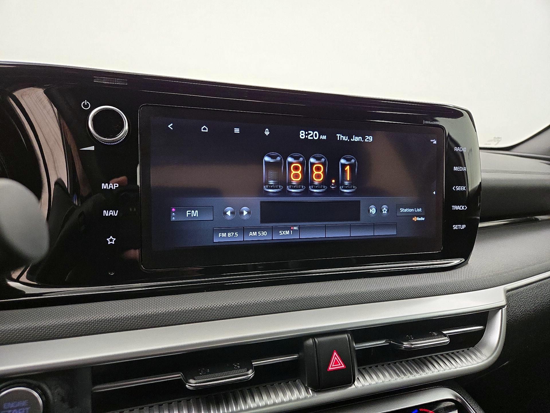 Thumbnail: 2022 Kia K5 - 16