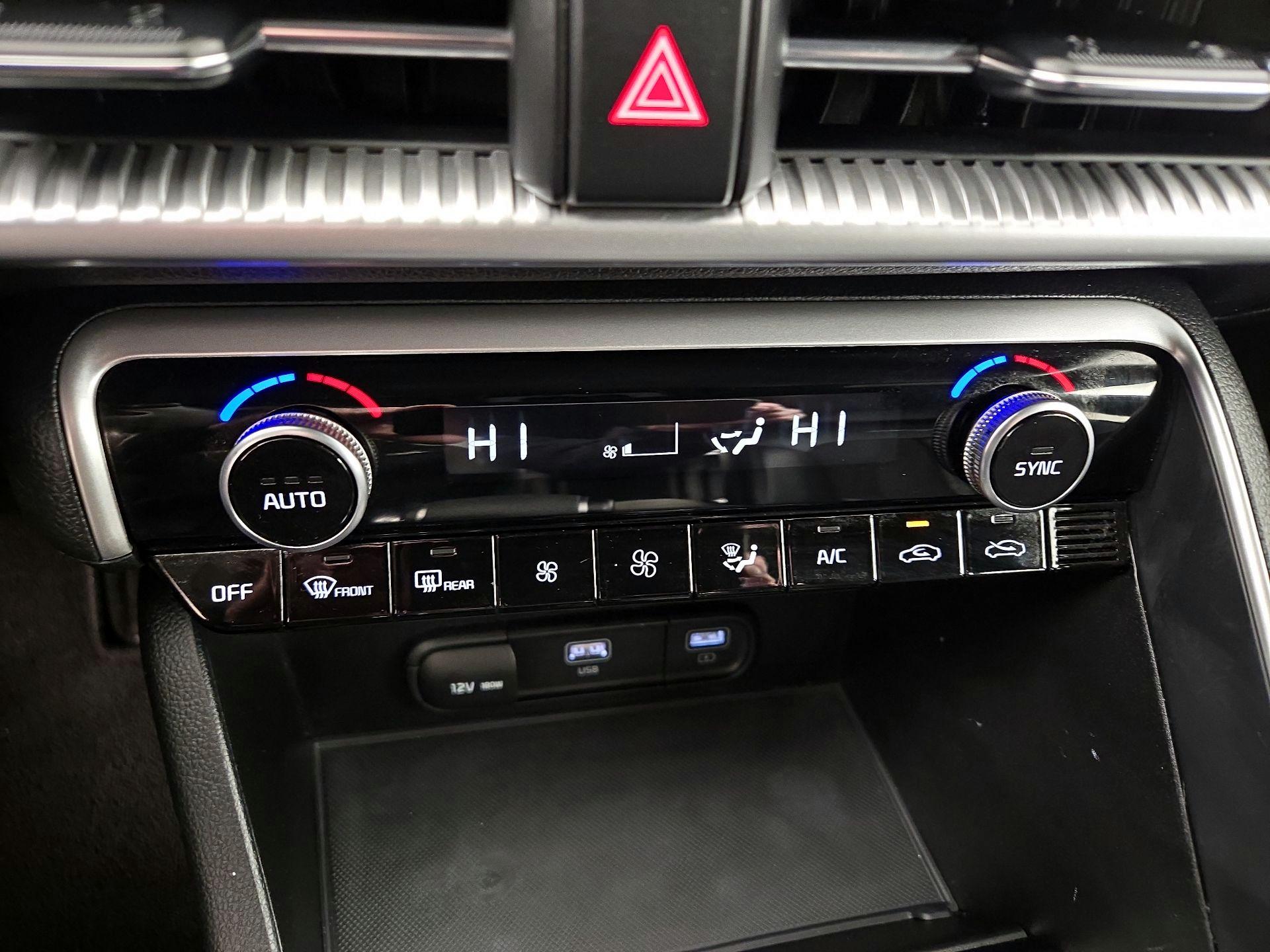 Thumbnail: 2022 Kia K5 - 17