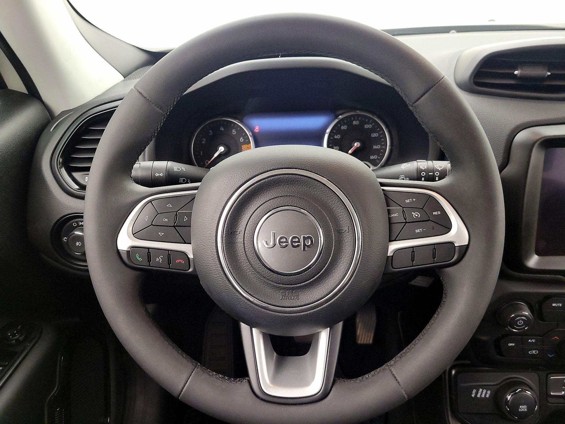 Thumbnail: 2023 Jeep Renegade - 10