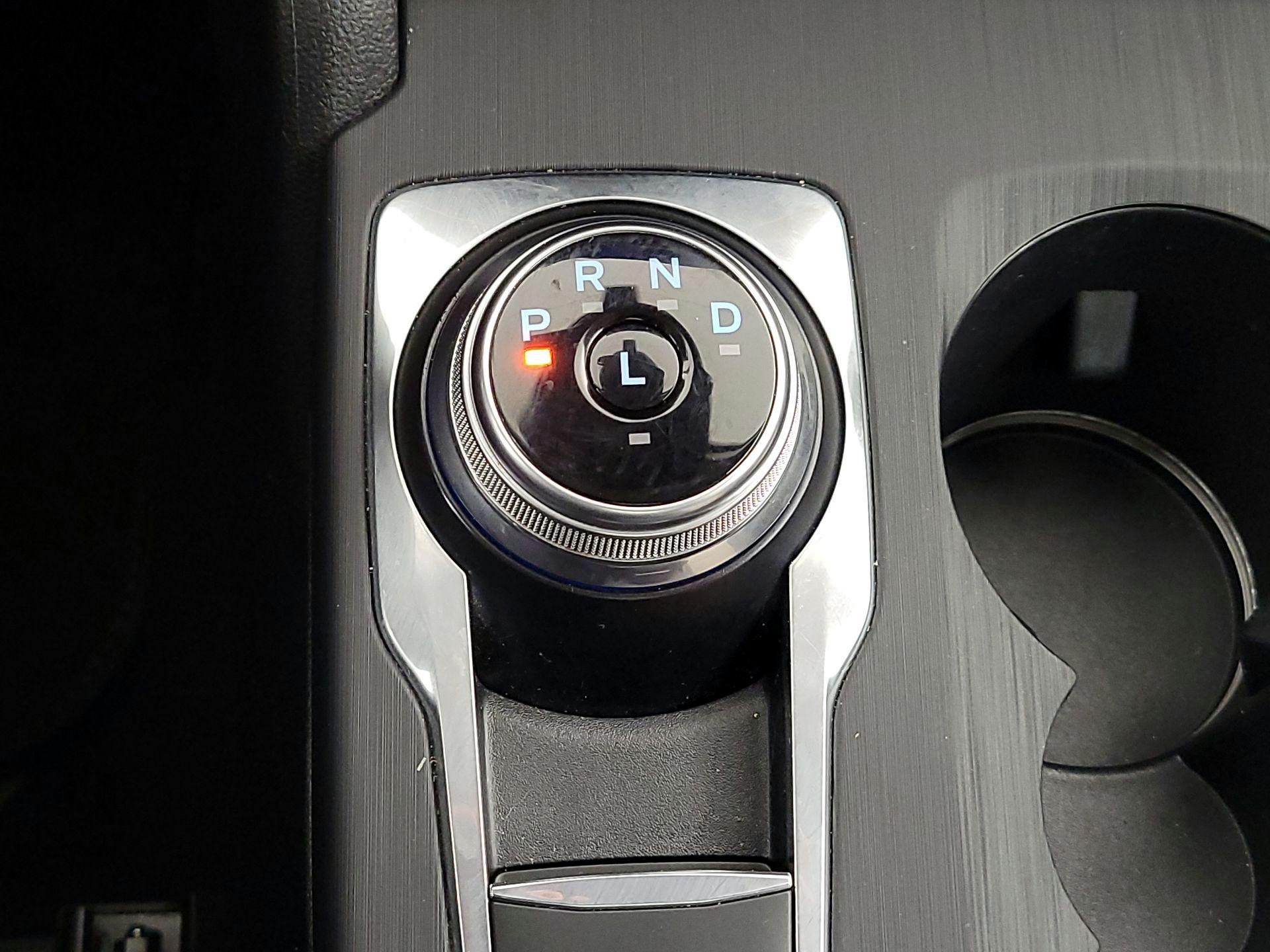 Thumbnail: 2021 Ford Escape - 18