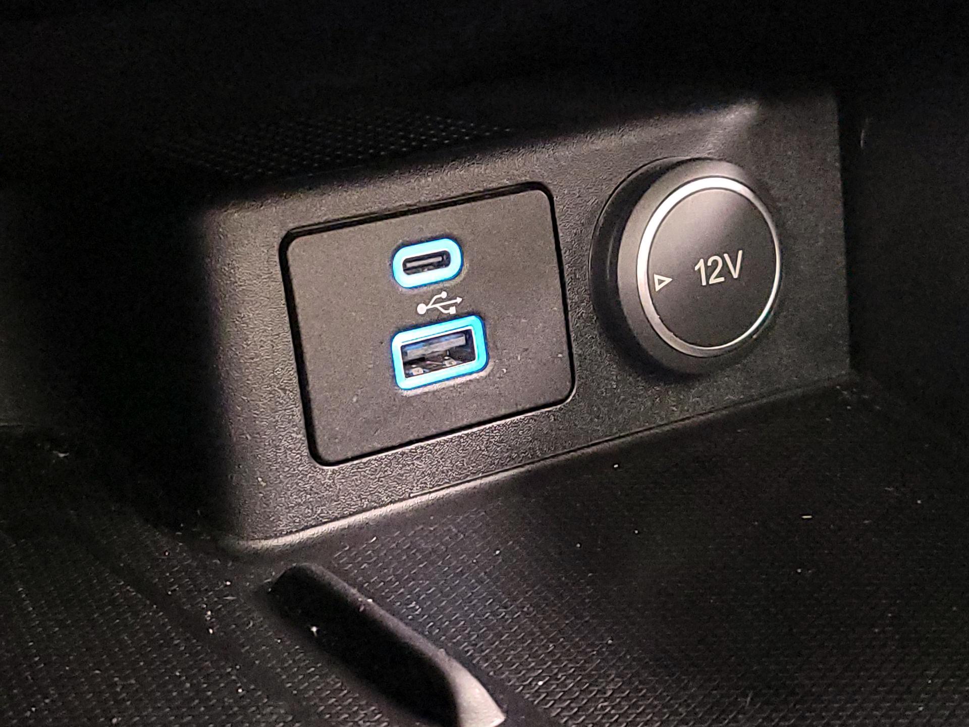 Thumbnail: 2021 Ford Escape - 19