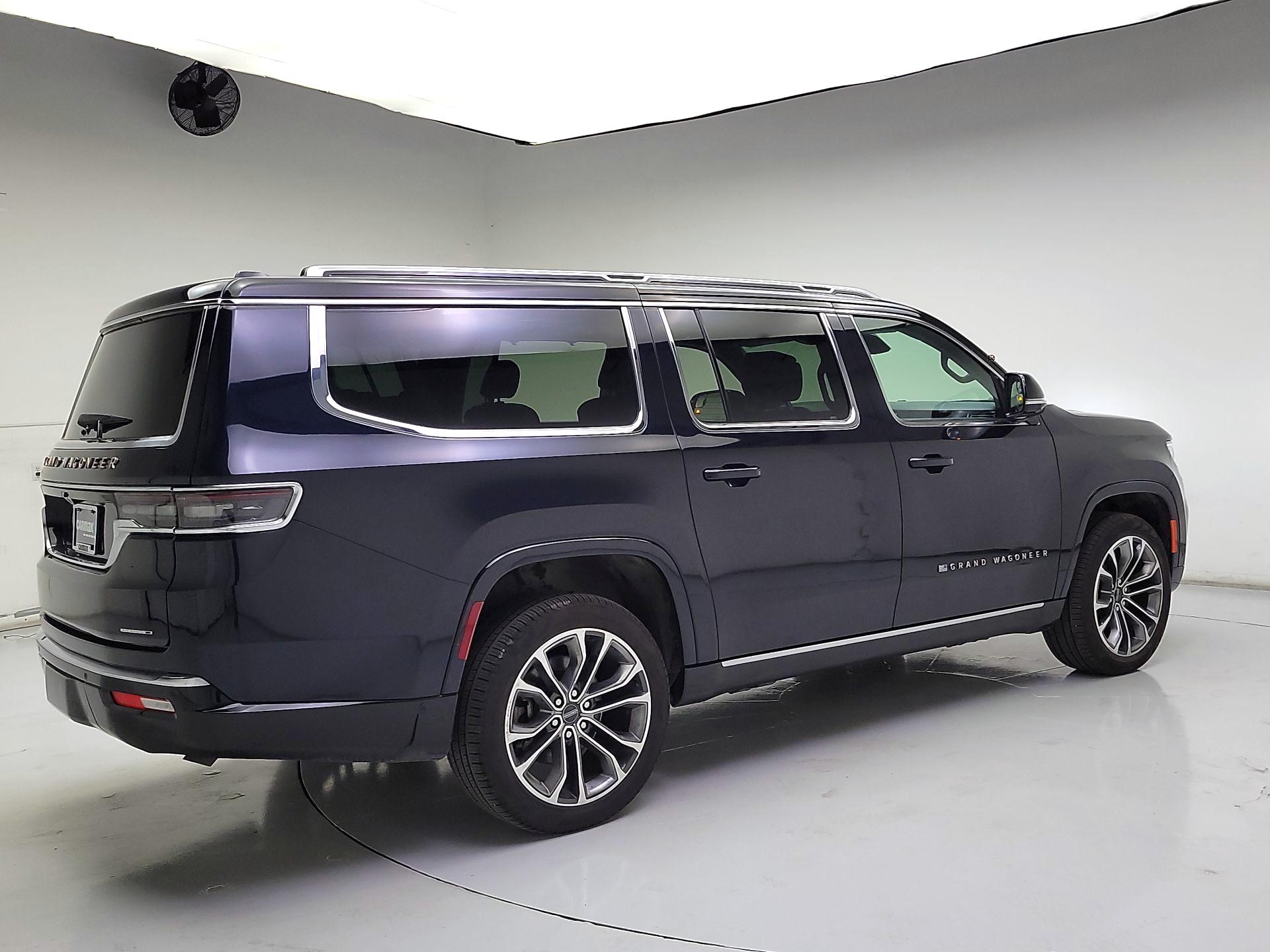 Thumbnail: 2024 Jeep Grand Wagoneer L - 5