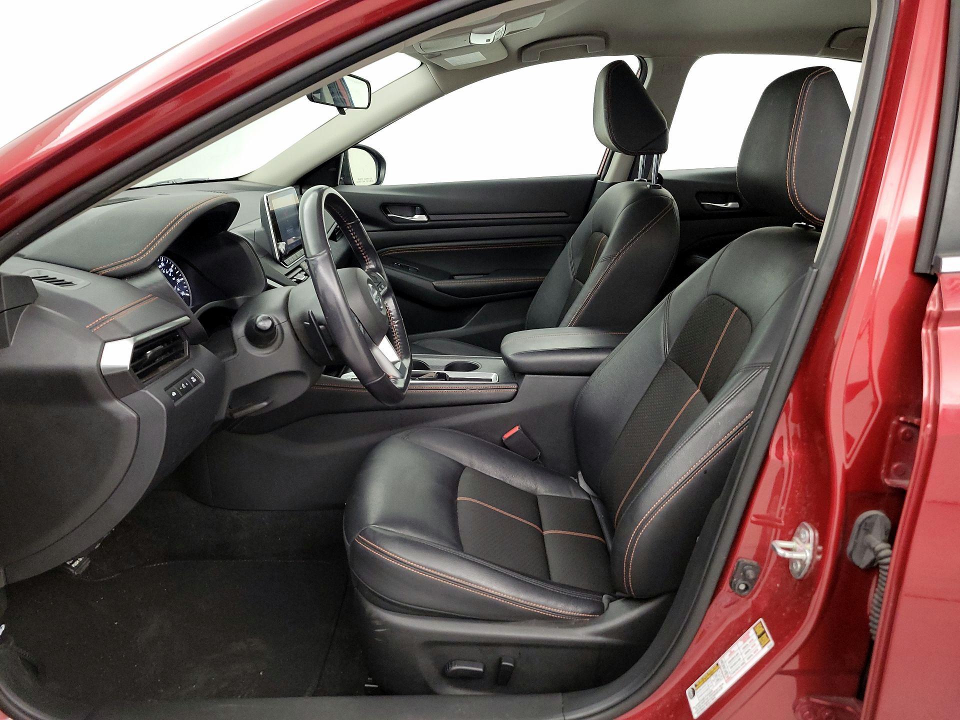 Thumbnail: 2022 Nissan Altima - 11