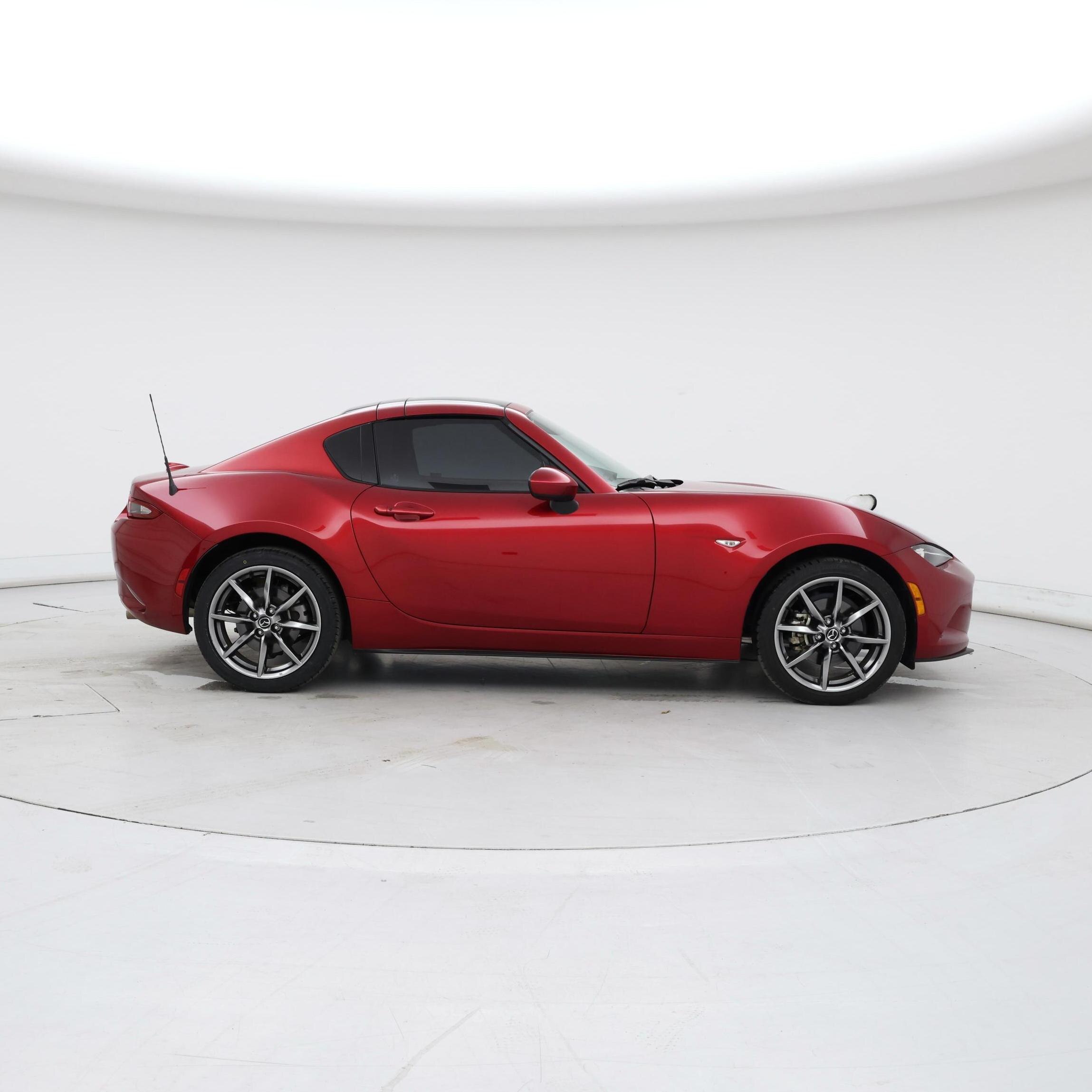 Thumbnail: 2021 Mazda MX-5 Miata - 7