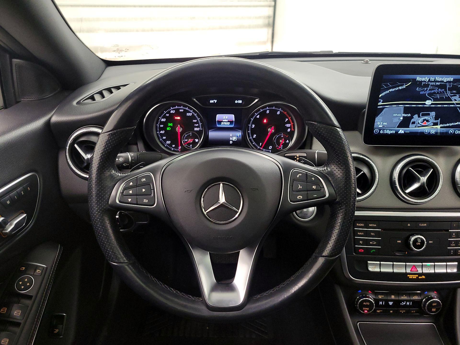 Thumbnail: 2019 Mercedes-Benz CLA - 10